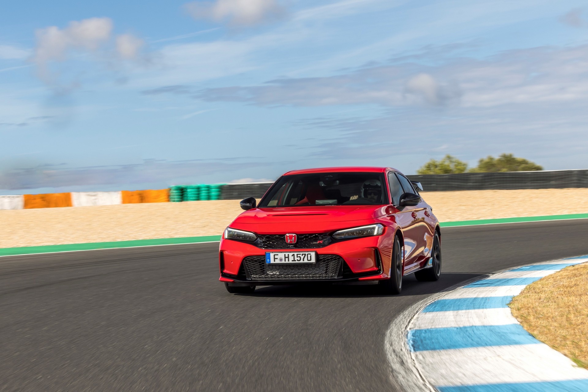 2023 Honda Civic Type R Offers 325 HP For £46,995 In The UK