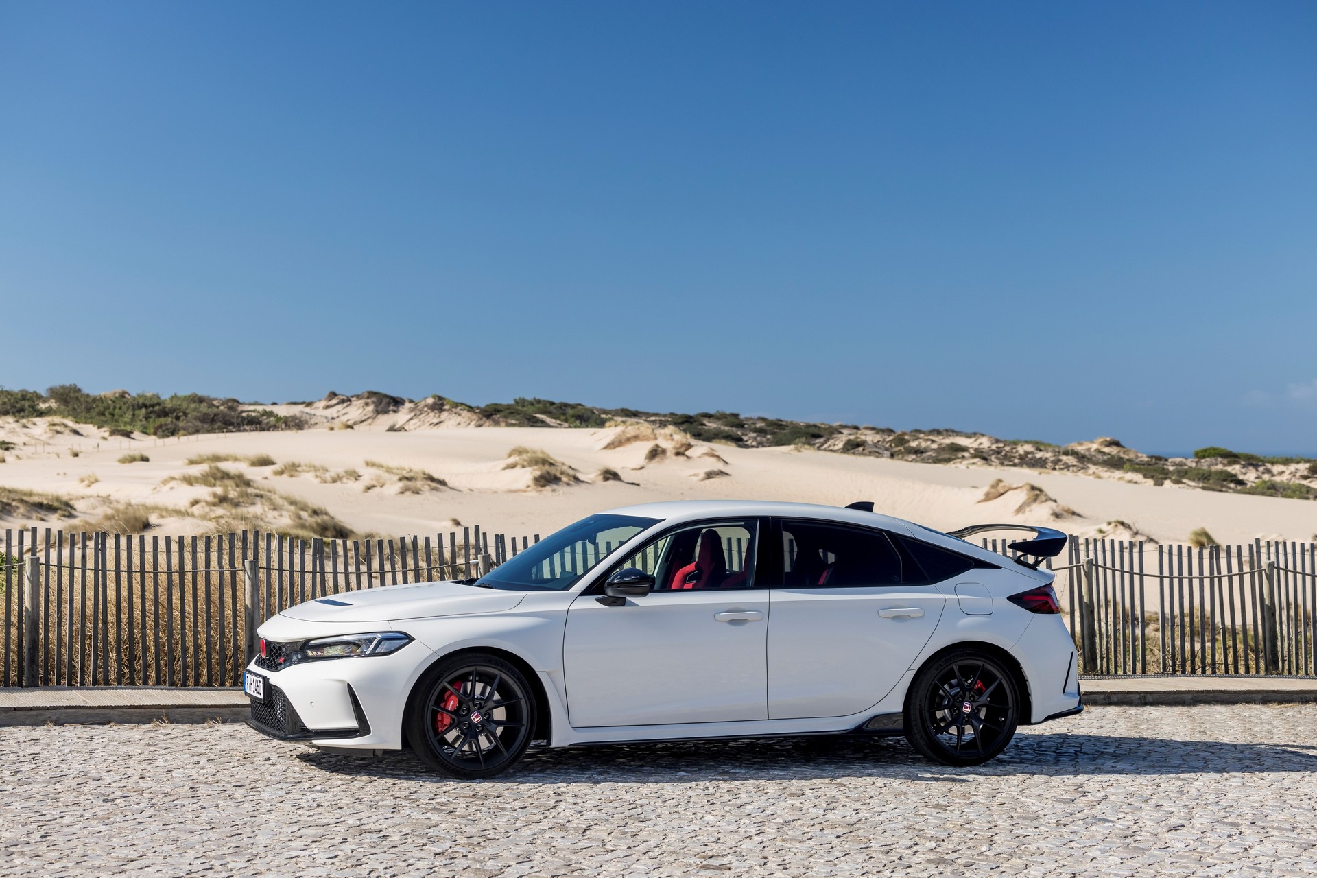 2023 Honda Civic Type R Offers 325 HP For £46,995 In The UK