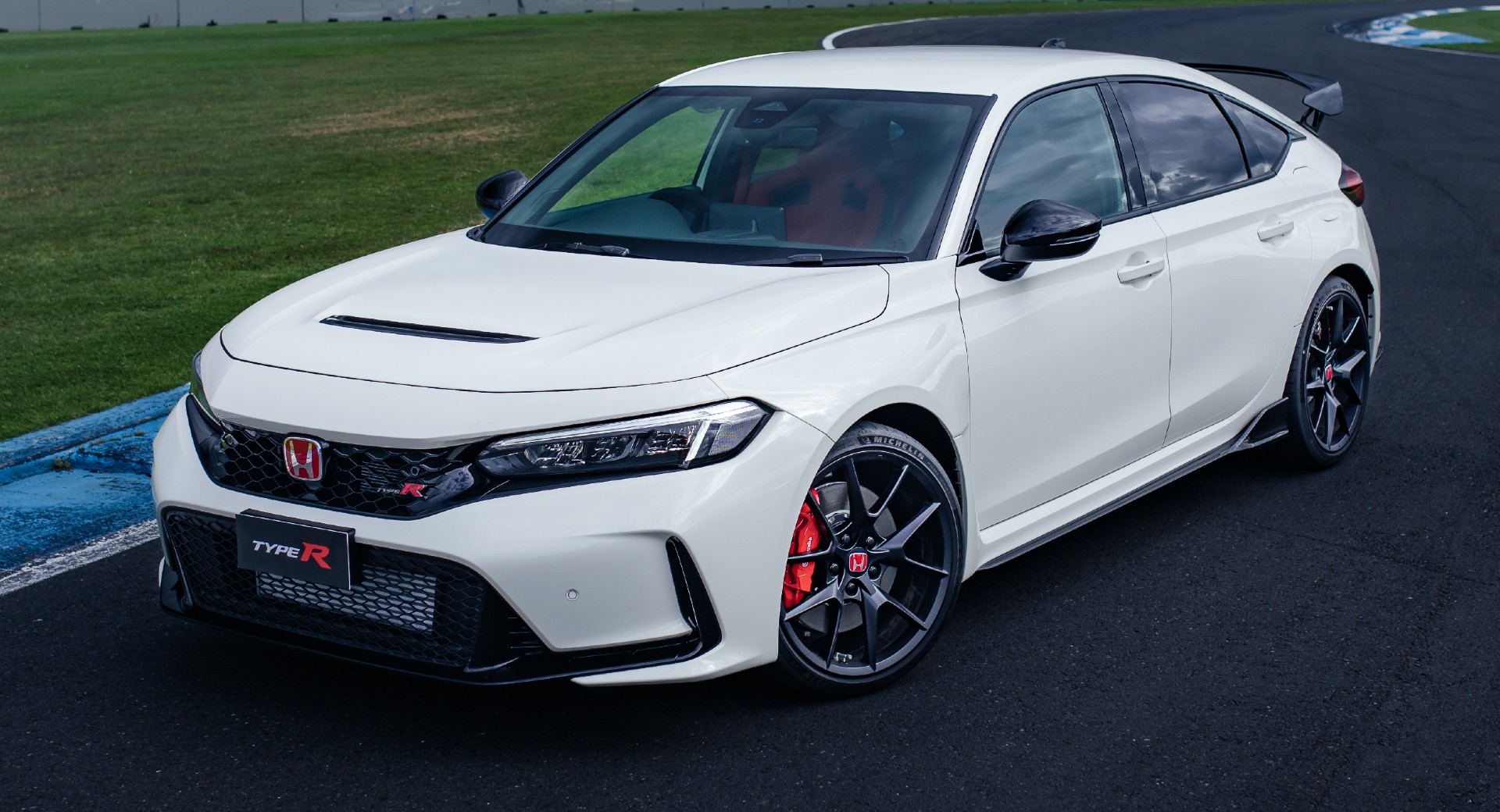 2023 Honda Civic Type R Costs As Much As The VW Golf R In Australia