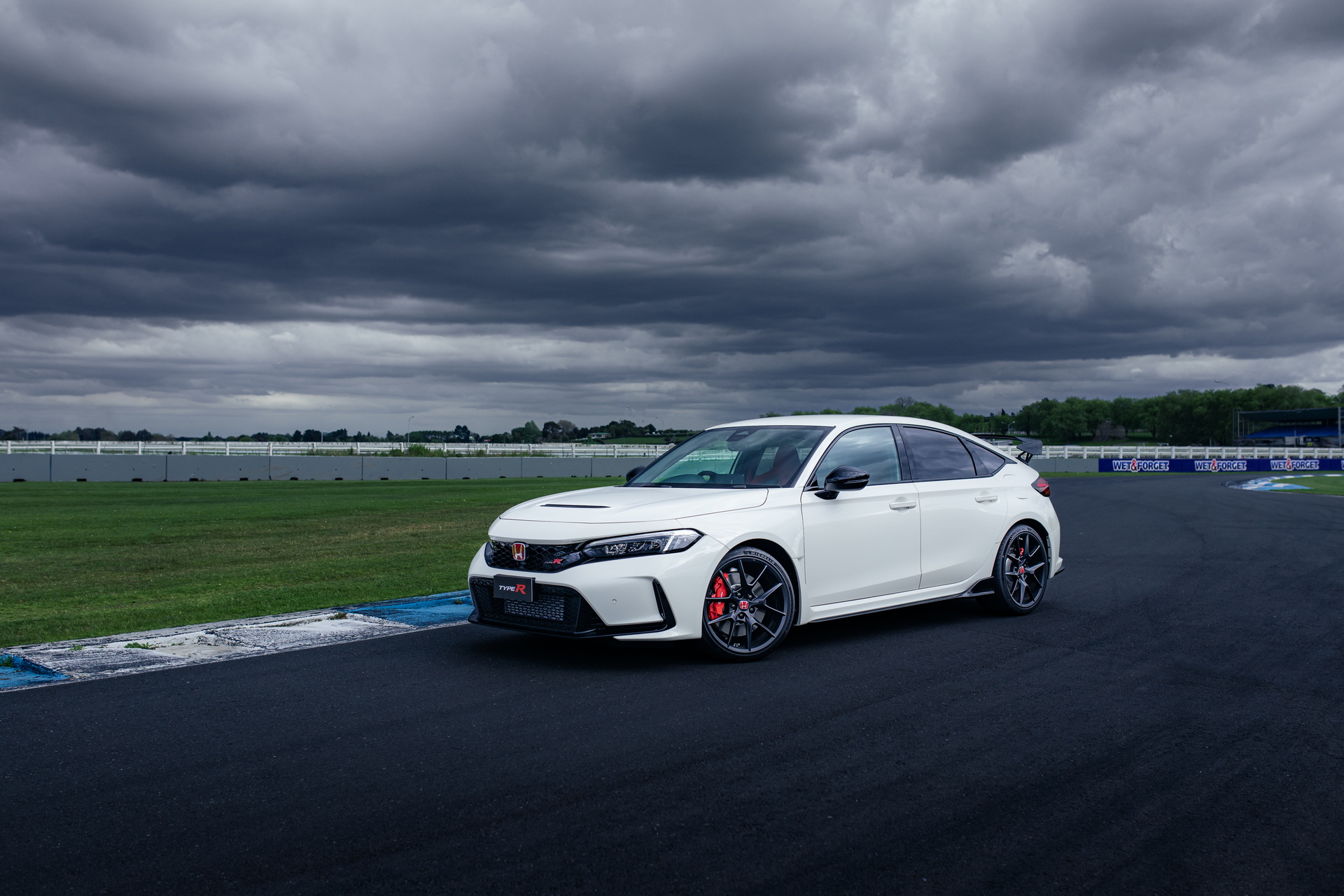 2023 Honda Civic Type R Costs As Much As The VW Golf R In Australia