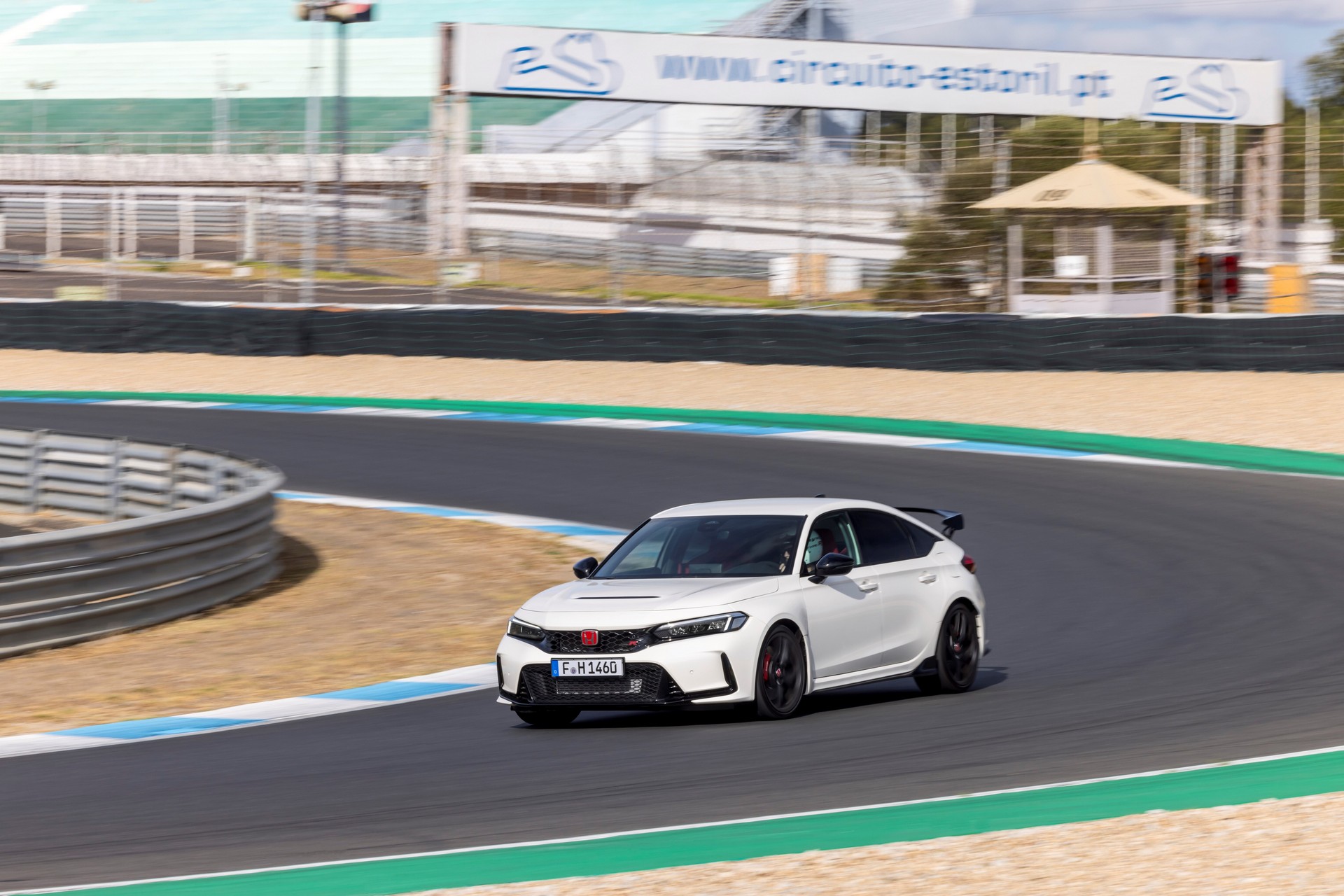 2023 Honda Civic Type R Offers 325 HP For £46,995 In The UK