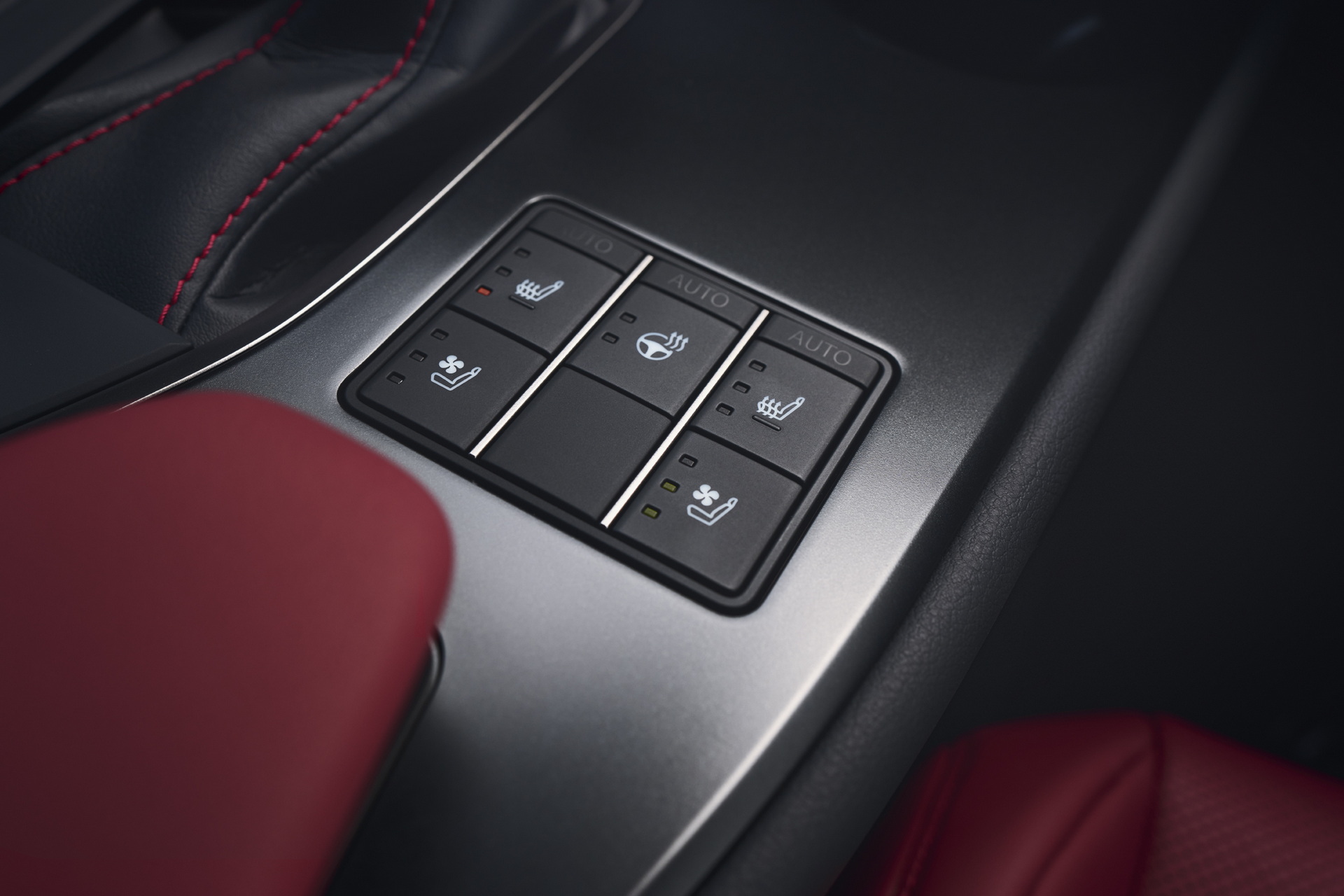 2023 Lexus UX 300e Arrives In Europe With 40% More Range And Better Tech