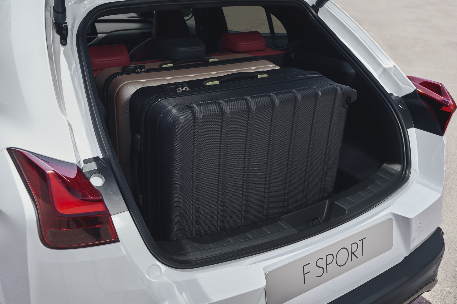 2023 Lexus UX 300e Arrives In Europe With 40% More Range And Better Tech