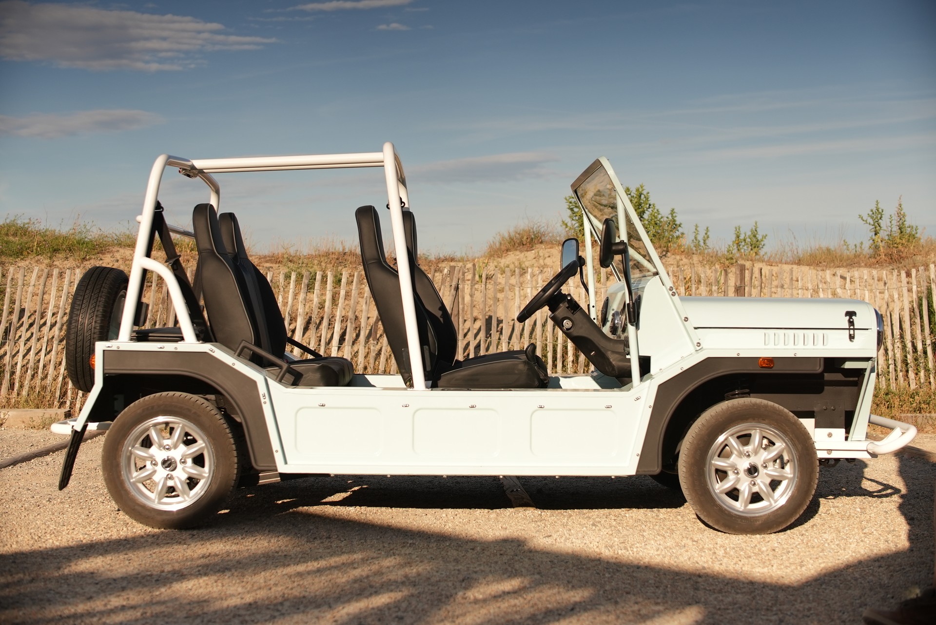 Electric Moke Californian Goes Up For Order, Starts At $41,900