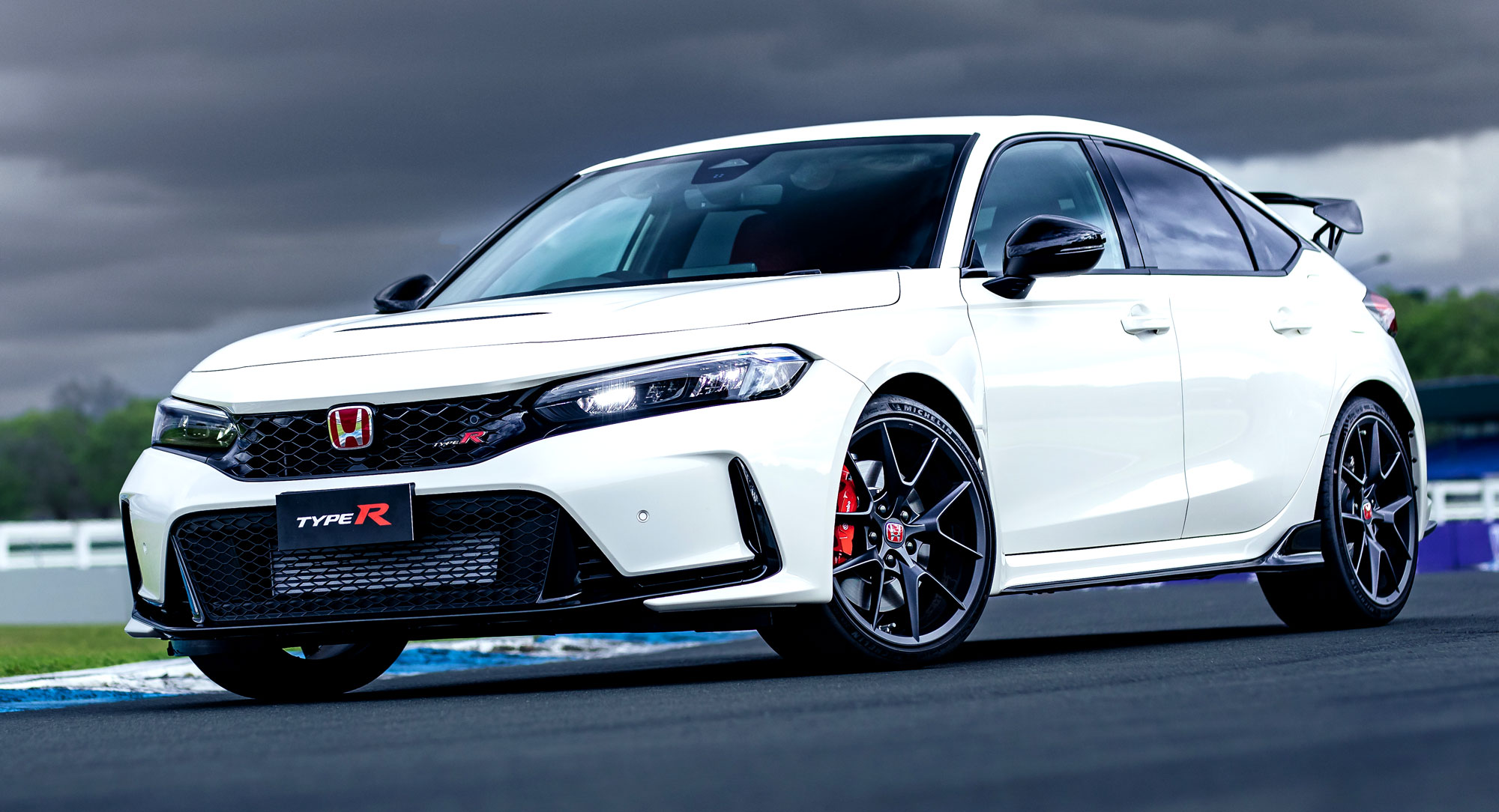 Watch How The New Honda Civic Type R Is Built At Japan s Yorii Plant 
