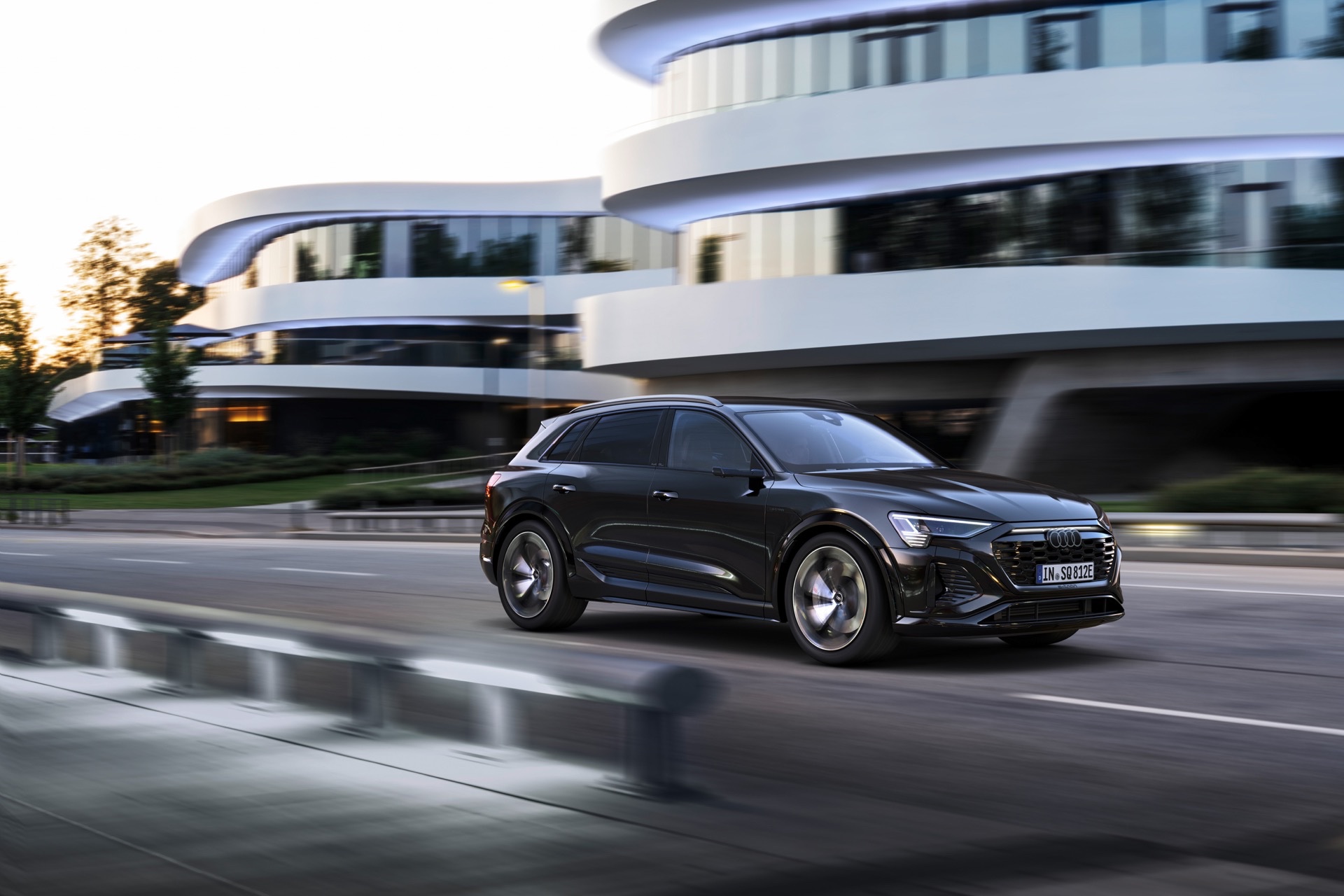 2024 Audi Q8 E-Tron Realigns Itself With Bigger Battery And Improved Looks
