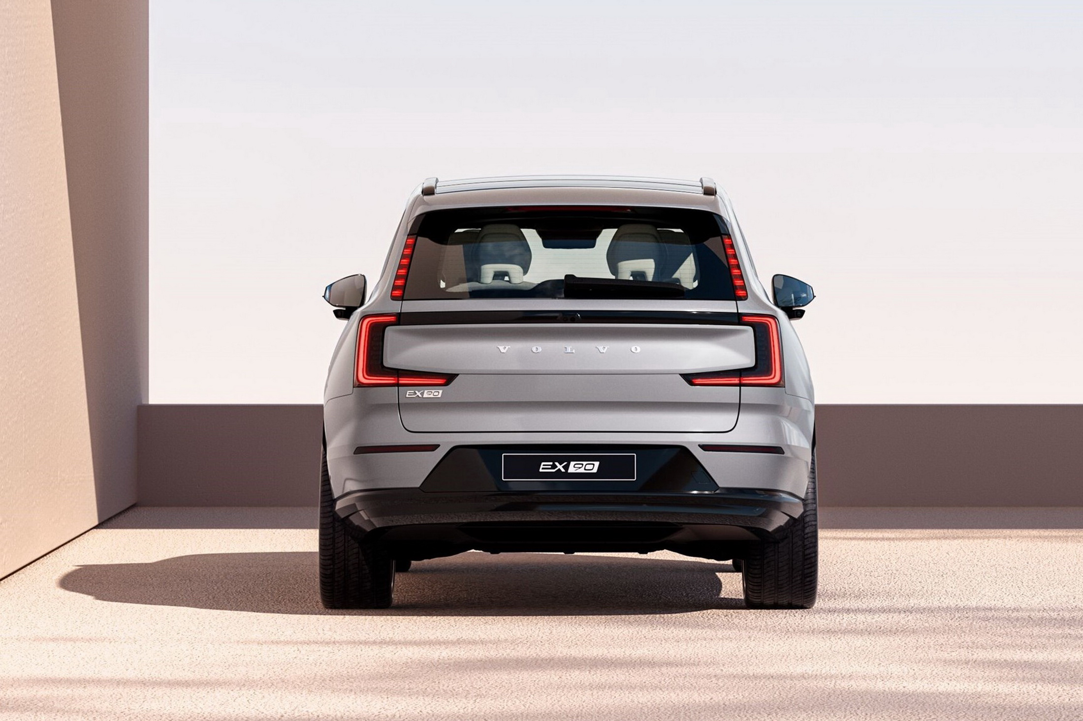 2024 Volvo EX90 Is A Polestar 3 Electric SUV Dressed For A Court Appearance