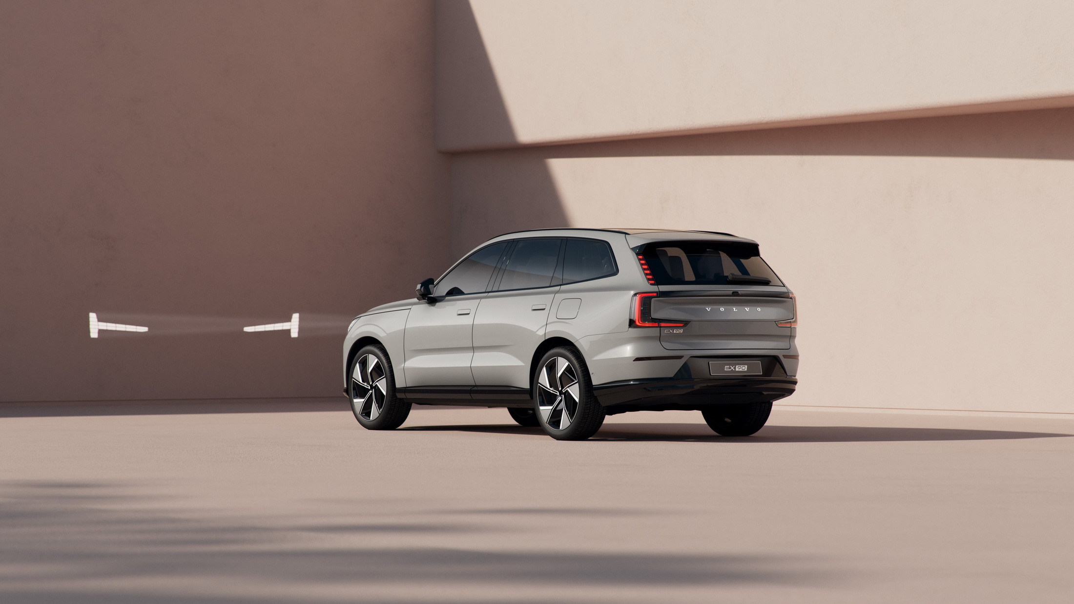 2024 Volvo EX90 Is A Polestar 3 Electric SUV Dressed For A Court Appearance