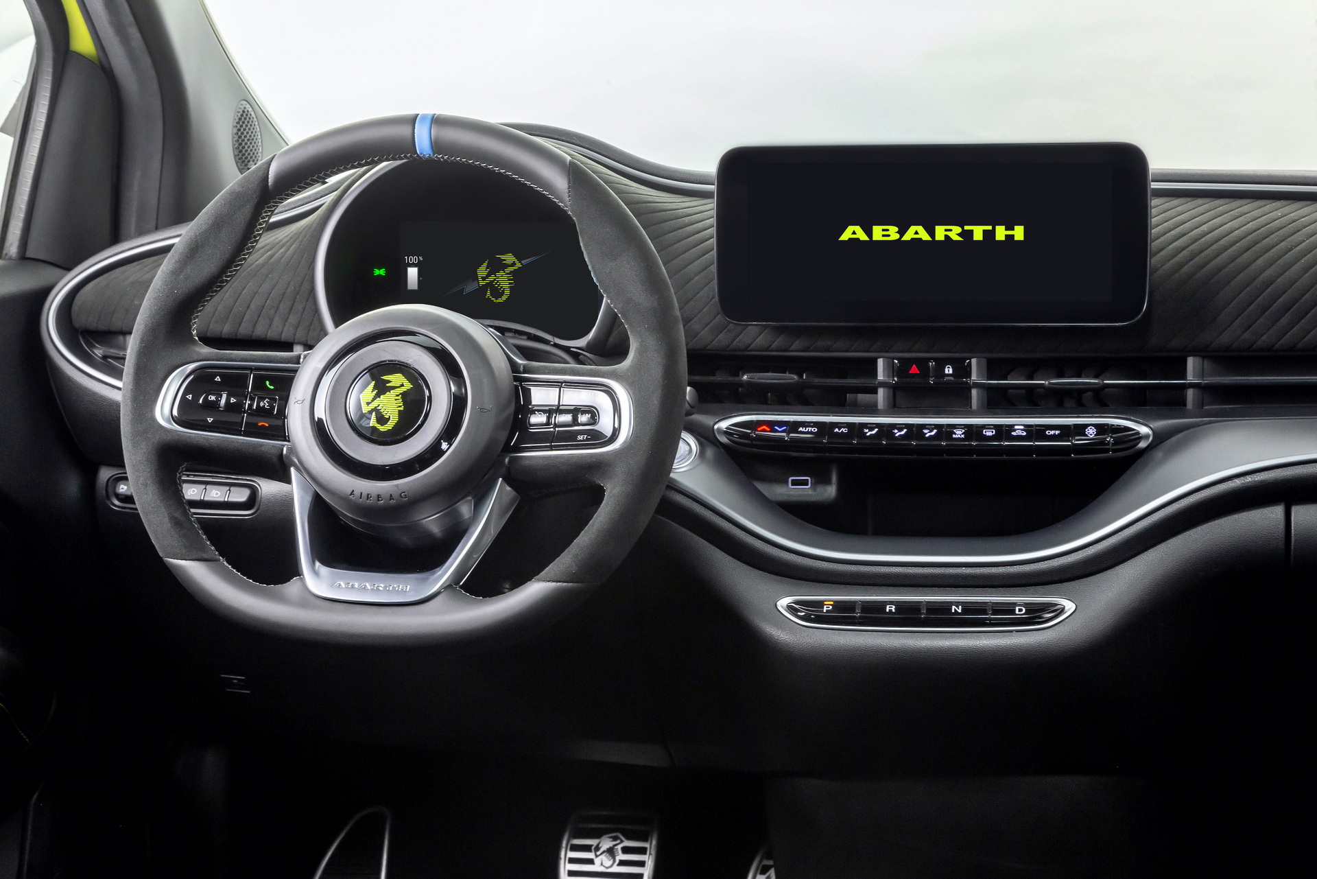Abarth 500e Revealed: New Electric Hot Hatch Offers 153 HP, 0-62 In 7 Sec