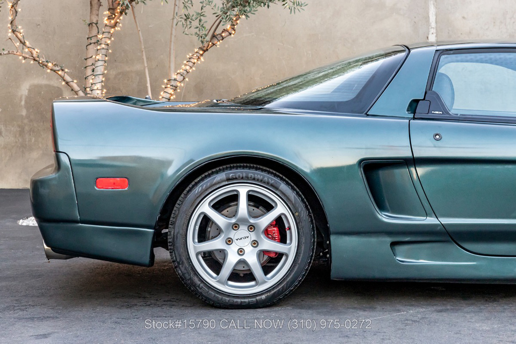 This Is One Of The Cheapest First-Gen Acura NSXs You Can Buy