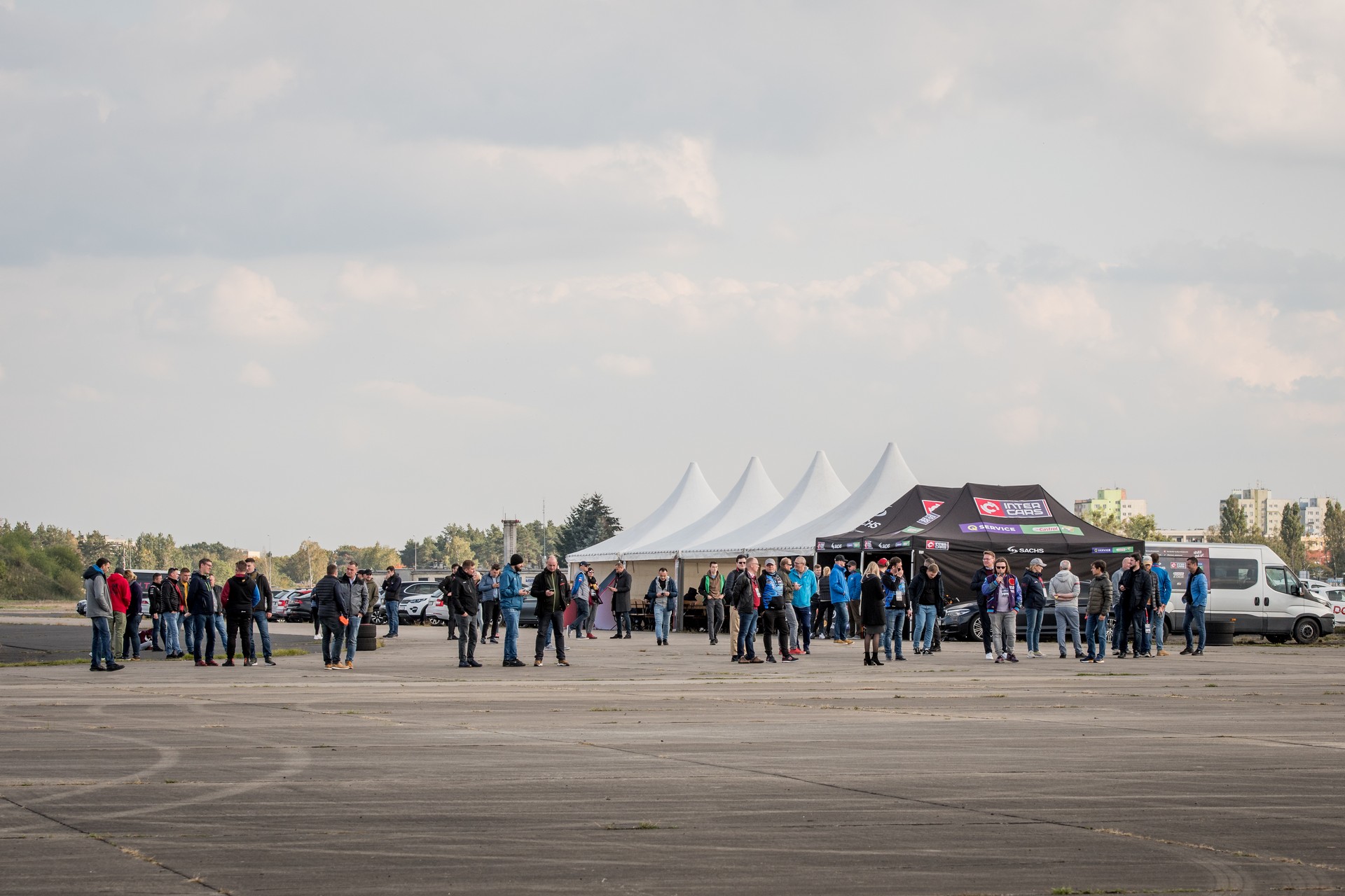 Polish Racer Performs Record Breaking 144 MPH Drift In 1,000 HP BMW…Using His Feet