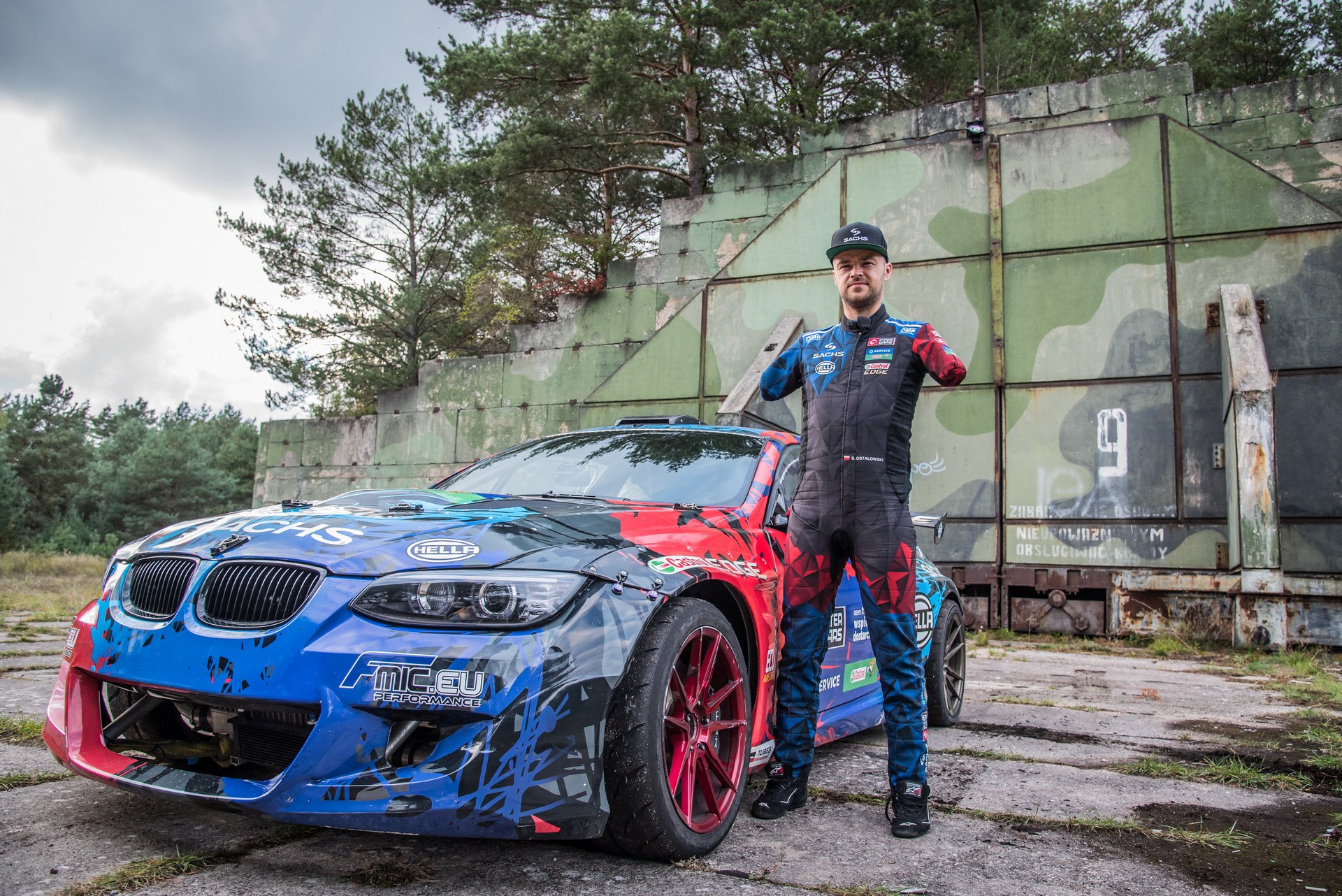 Polish Racer Performs Record Breaking 144 MPH Drift In 1,000 HP BMW…Using His Feet