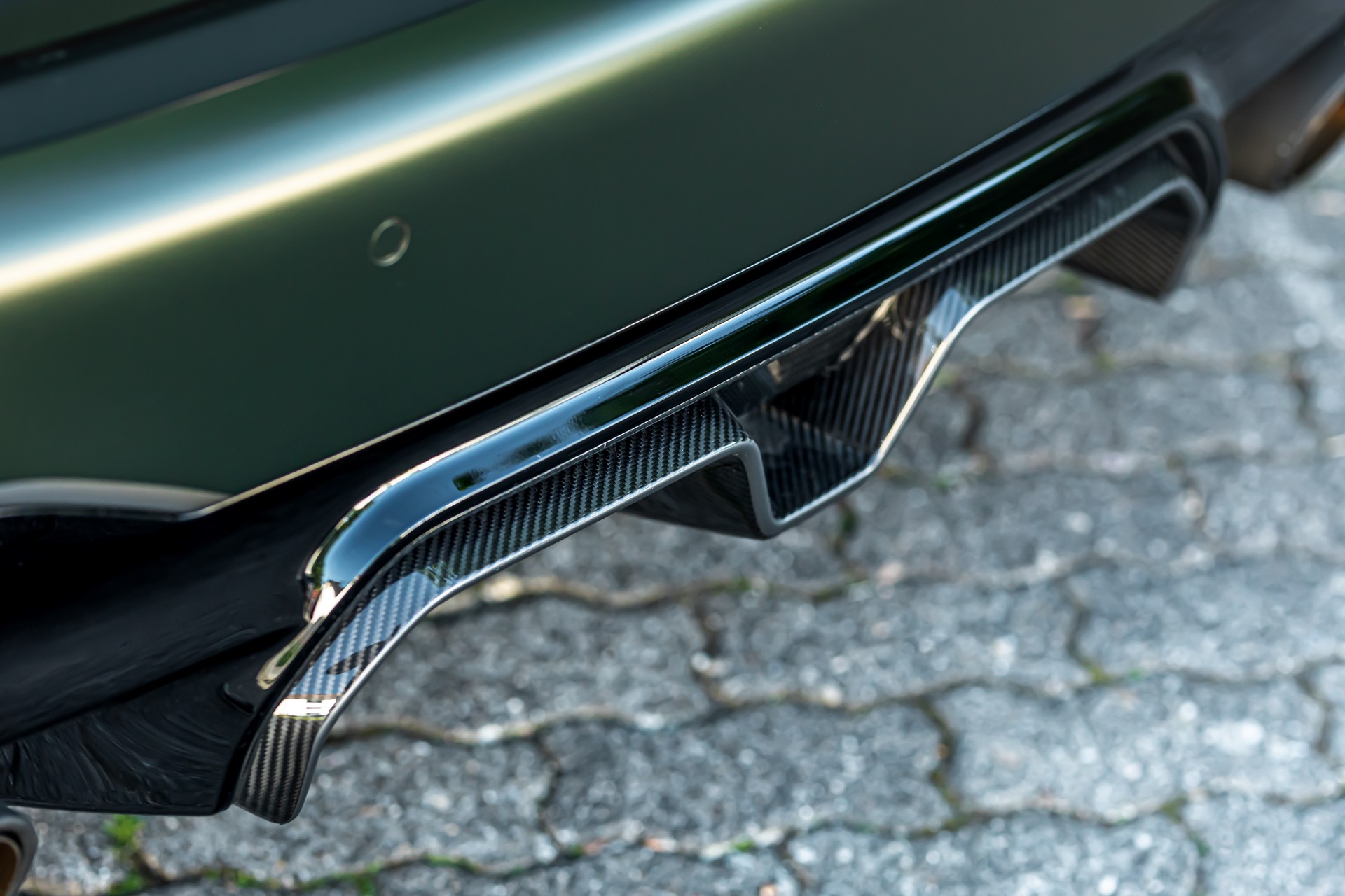 Manhart Unleashes Its 788-HP Tuned BMW M5 CS