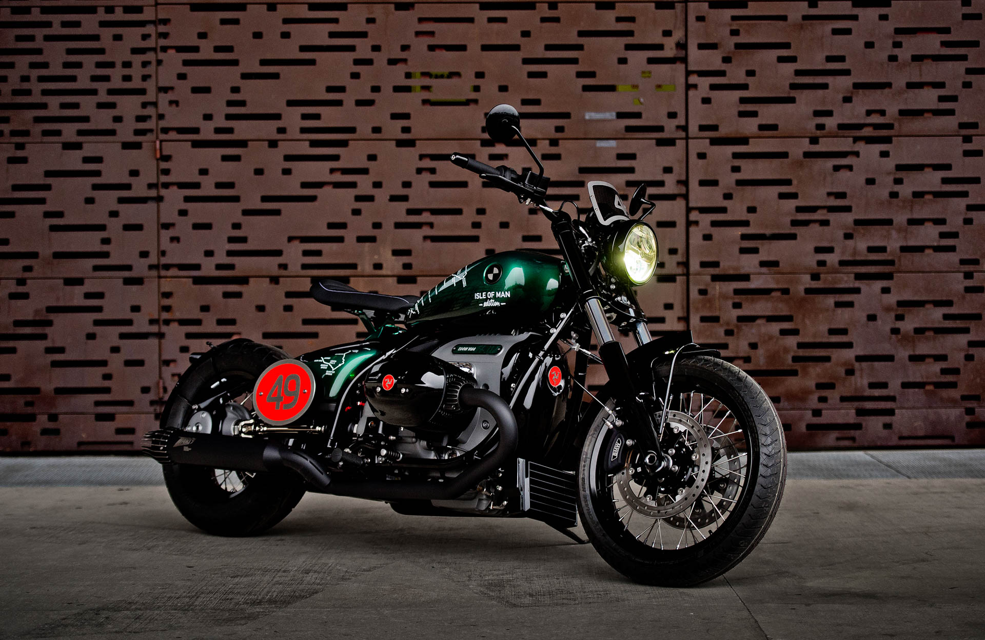 Which Of These 7 Wild BMW Boxer Customs Would You Like To Burn Your Shins On?