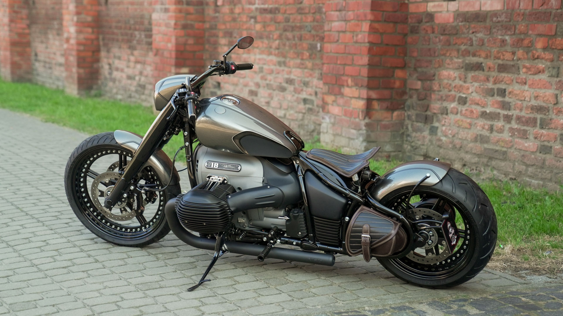 Which Of These 7 Wild BMW Boxer Customs Would You Like To Burn Your Shins On?