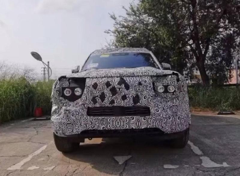 BYD’s New Yangwang SUV Clearly Looks Up To The Land Rover Defender