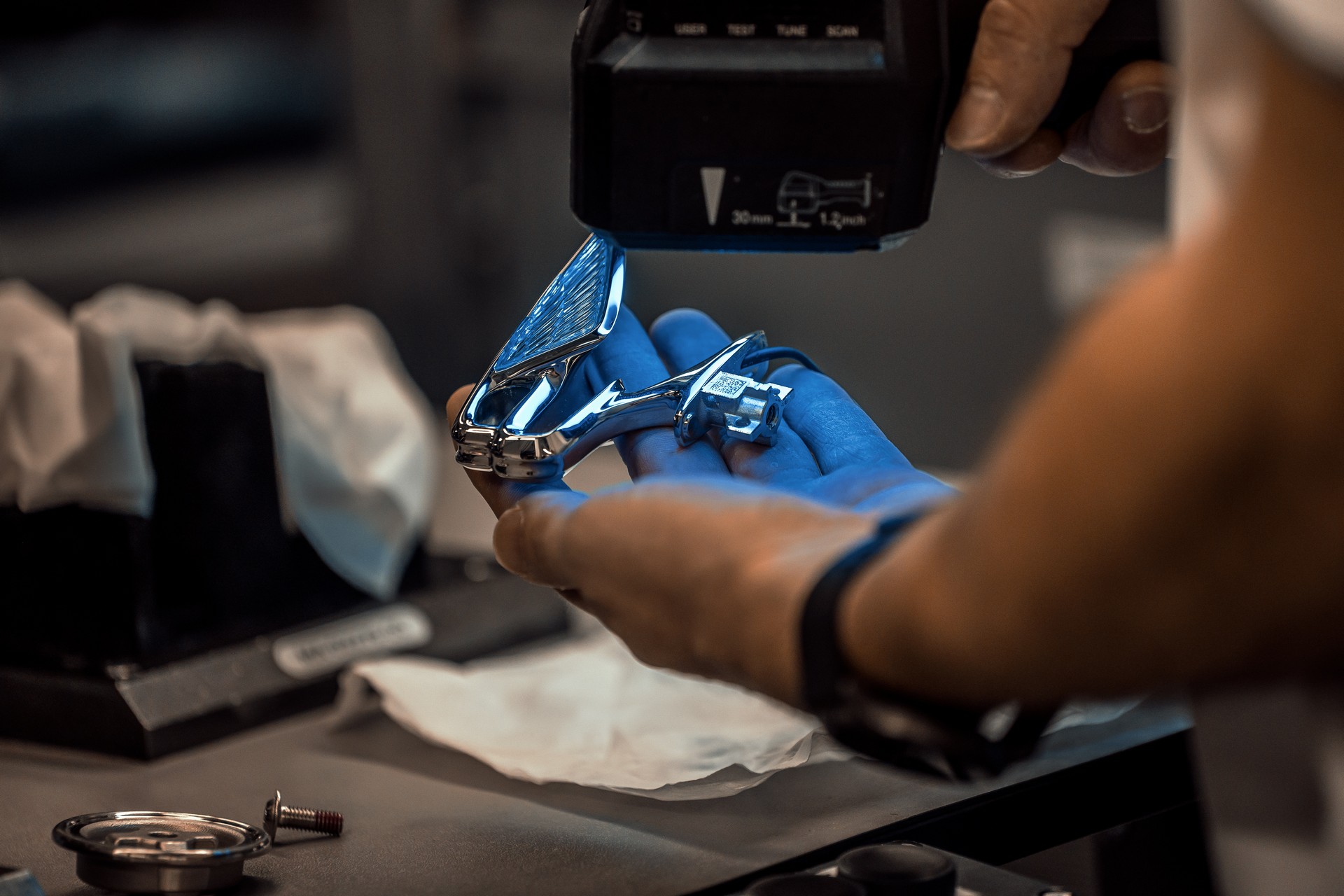 The Birth Of The Flying B, See How Bentley’s Hood Ornament Is Made