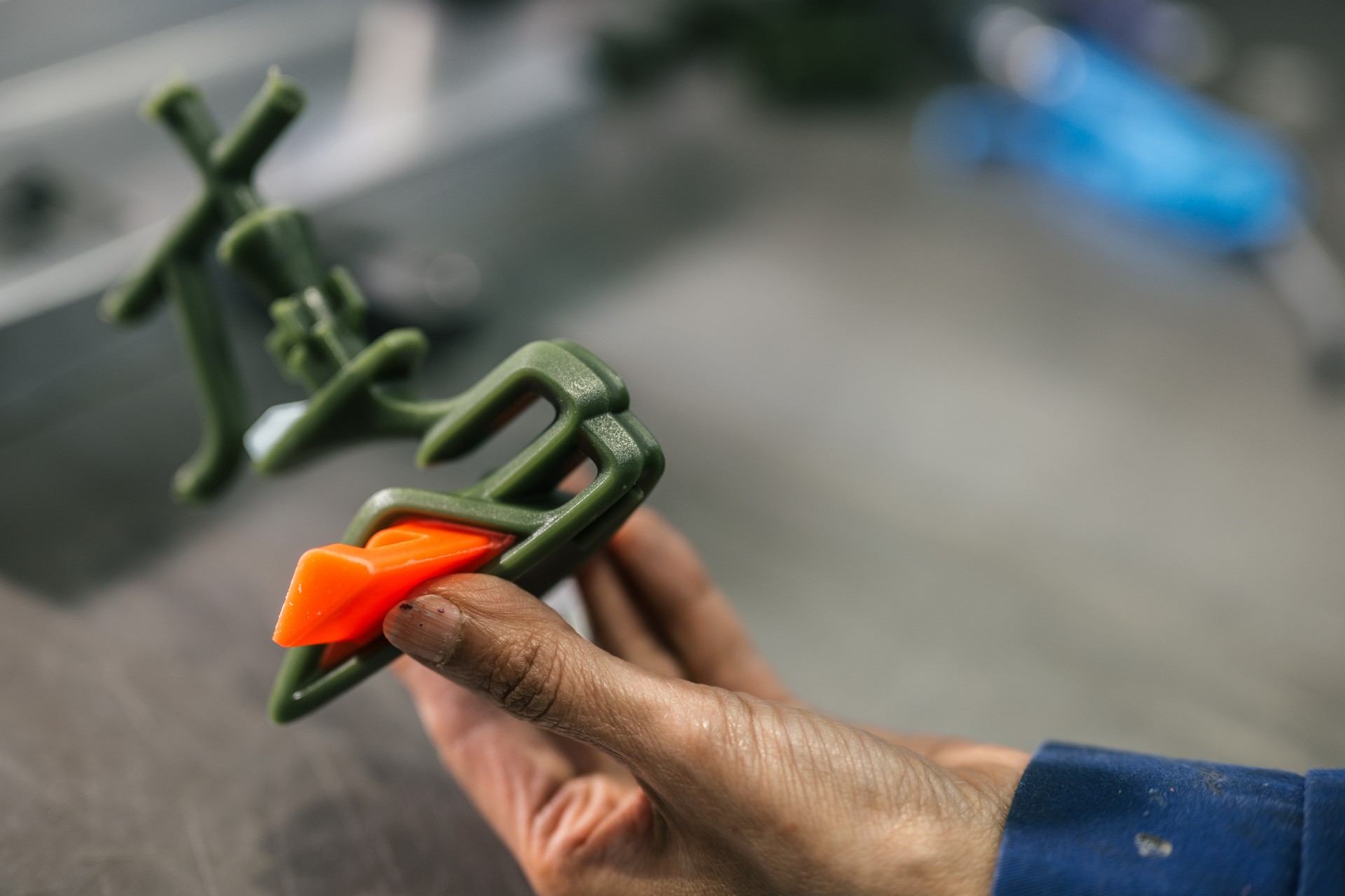 The Birth Of The Flying B, See How Bentley’s Hood Ornament Is Made