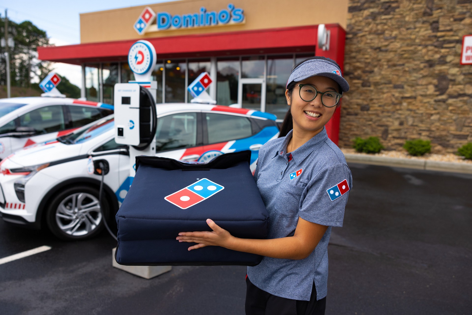 Domino’s Rolling Out Fleet Of 855 Chevy Bolt Electric Pizza Delivery Vehicles