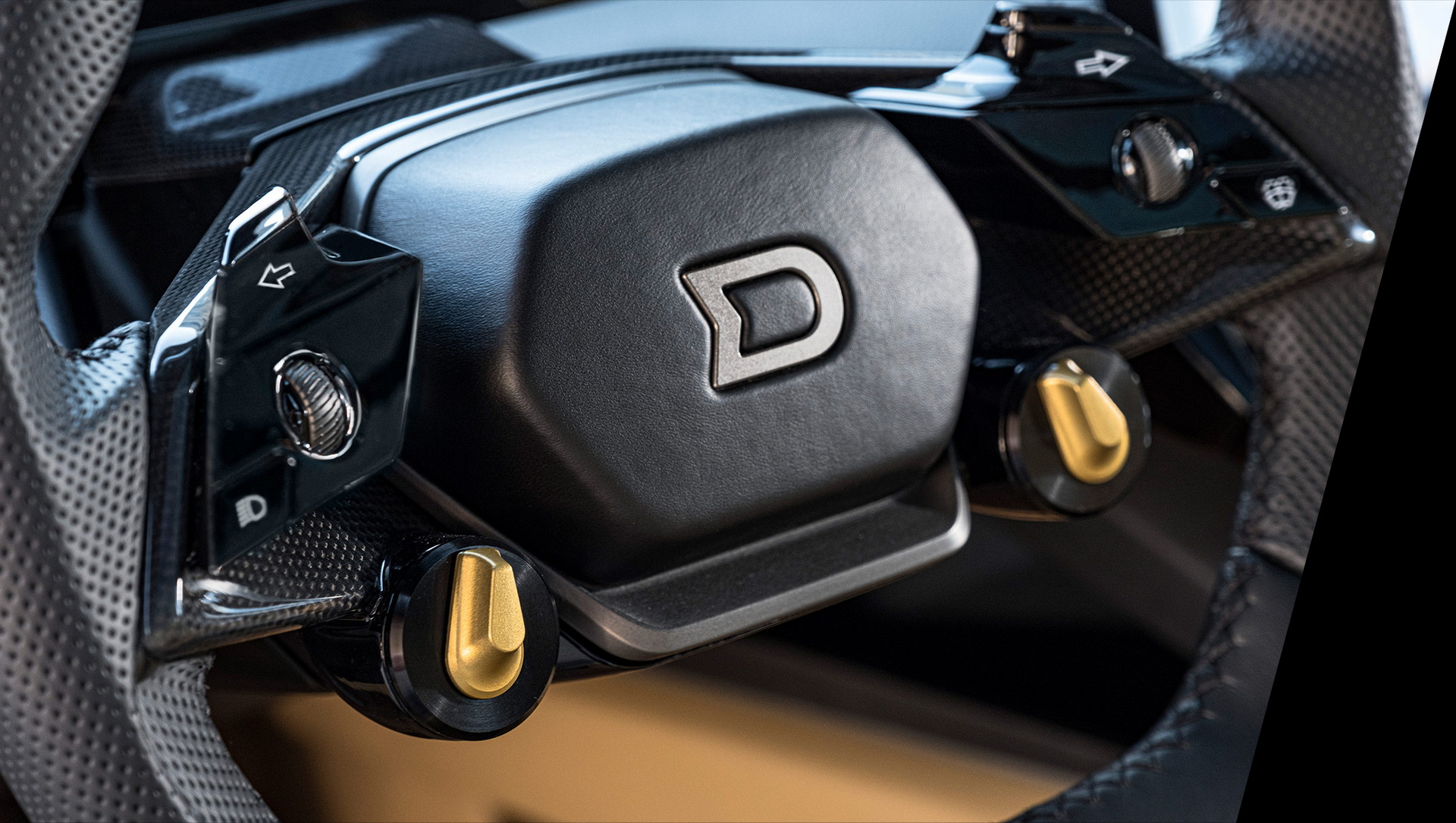 Drako Dragon Hyper-SUV Breaks Cover With 2,000 Hp And 0-60 In 1.9 Seconds