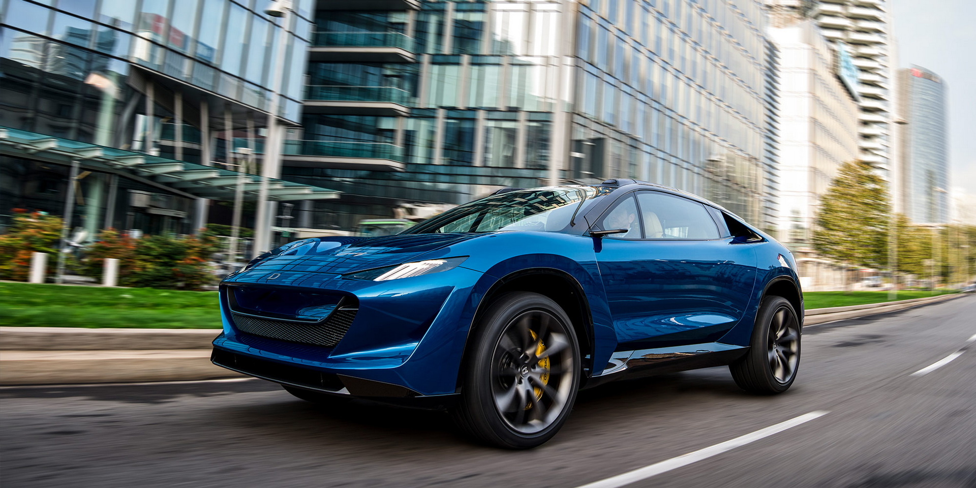 Drako Dragon Hyper-SUV Breaks Cover With 2,000 Hp And 0-60 In 1.9 Seconds