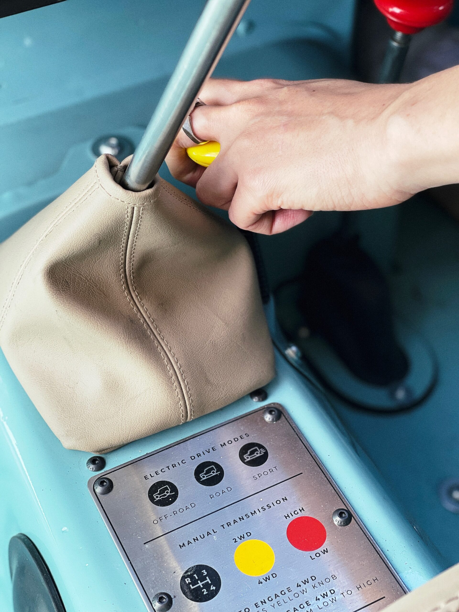 This Tuner Will Turn Your Classic Porsche 911 And Other Cars Into EVs