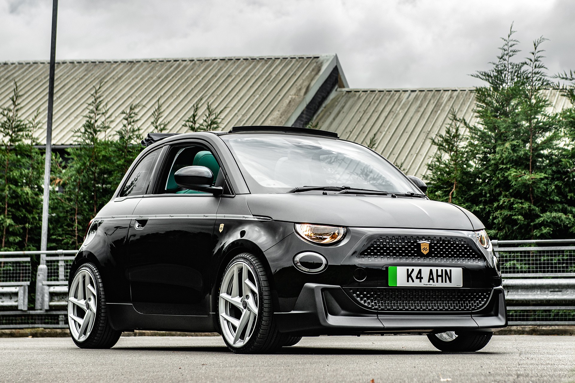 Kahn’s Fiat 500ec Designio Is Just Like A French Bulldog