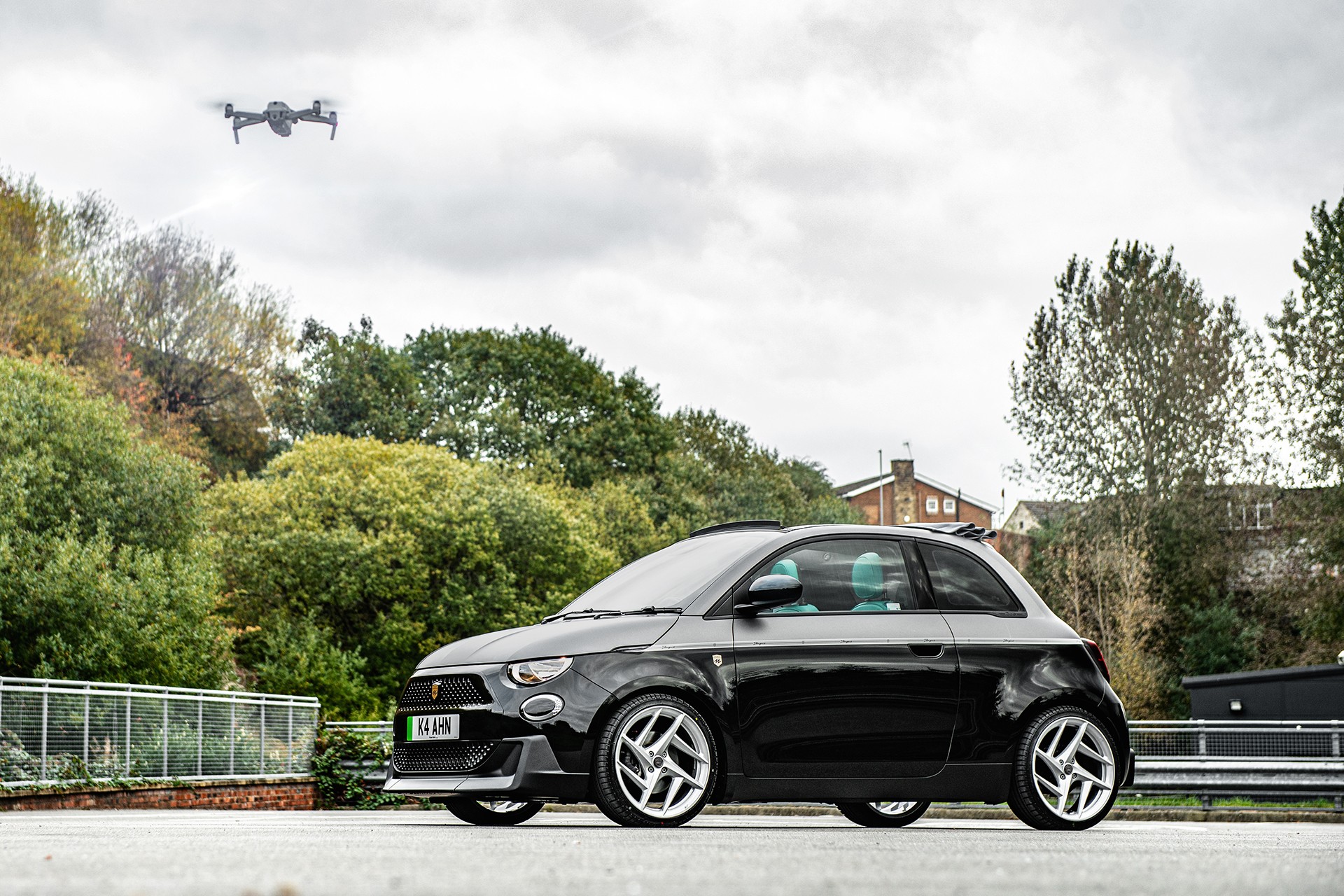 Kahn’s Fiat 500ec Designio Is Just Like A French Bulldog