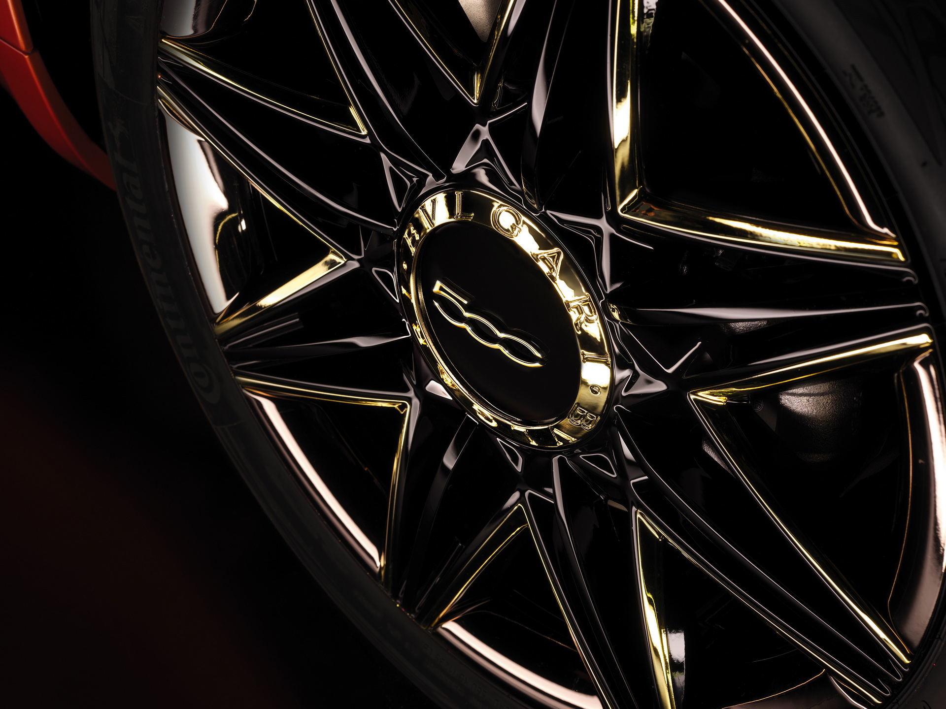 Fiat To Launch Electric 500e In America In 2024, Brings 3 One-Off Specials To LA