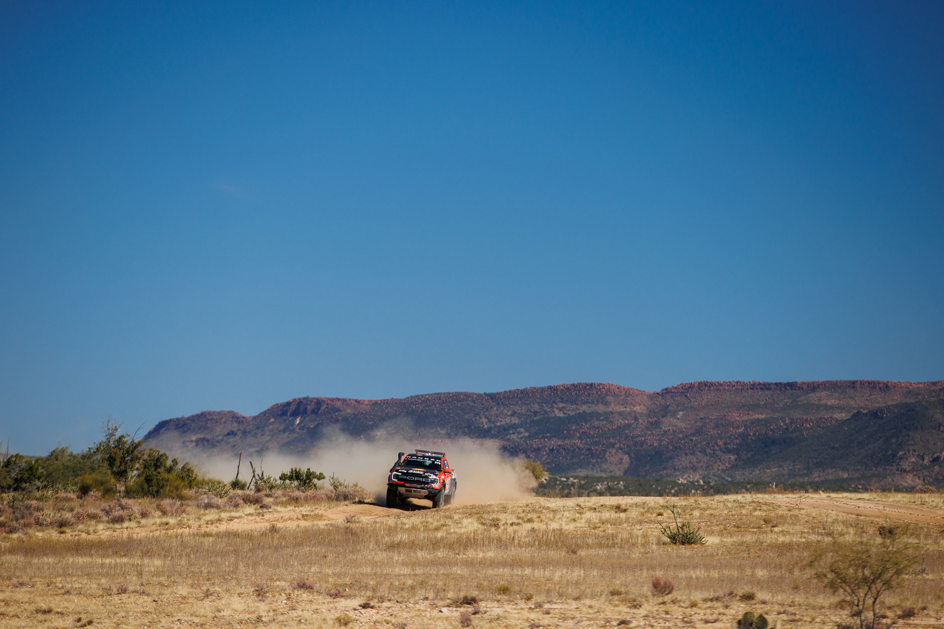 Ford’s New Ranger Raptor Completes Baja 1000, Drives Back To California