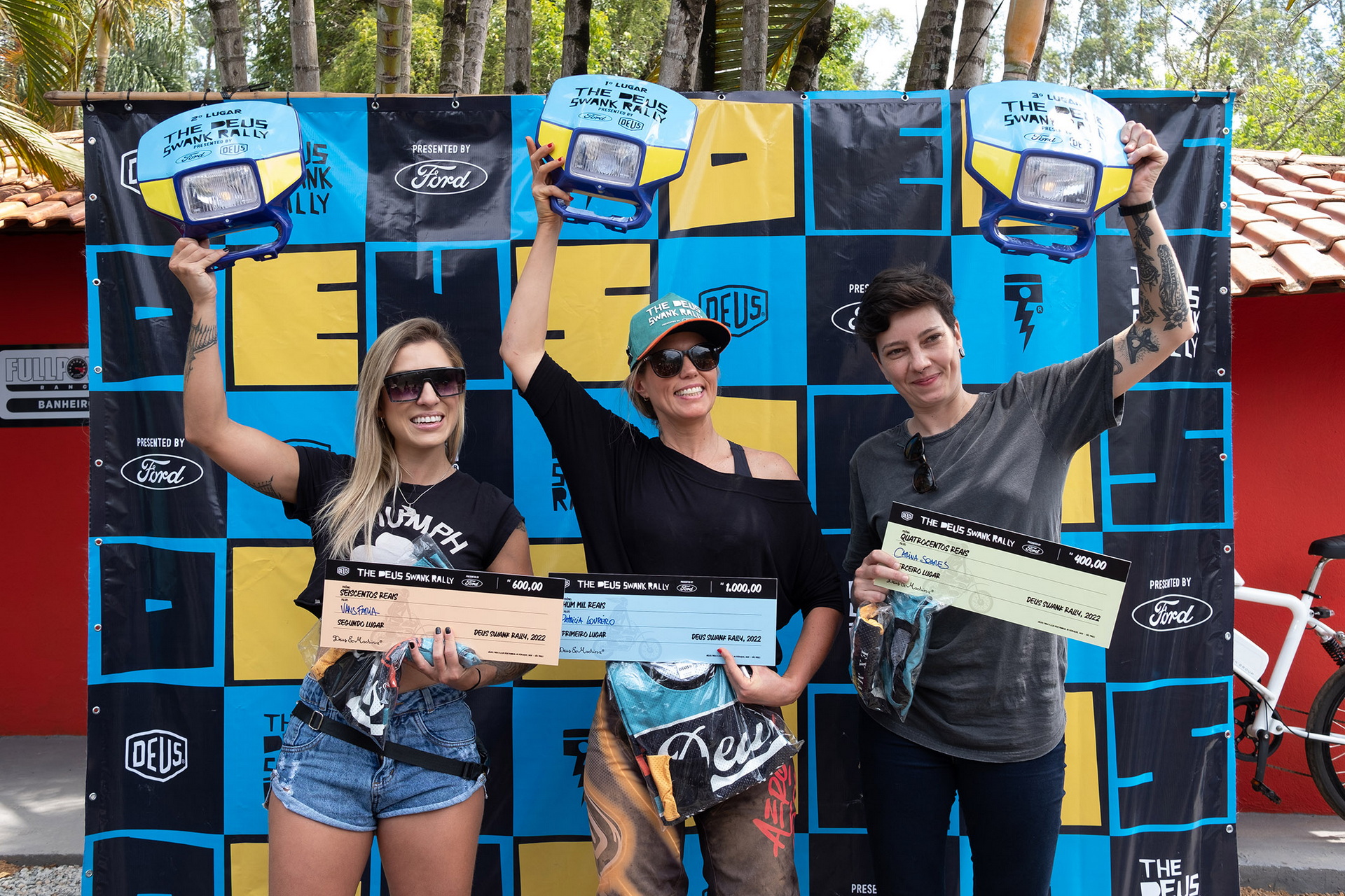 Ford Brazil’s Ranger Rusty Blue Looks Like It Was Abandoned In The Jungle