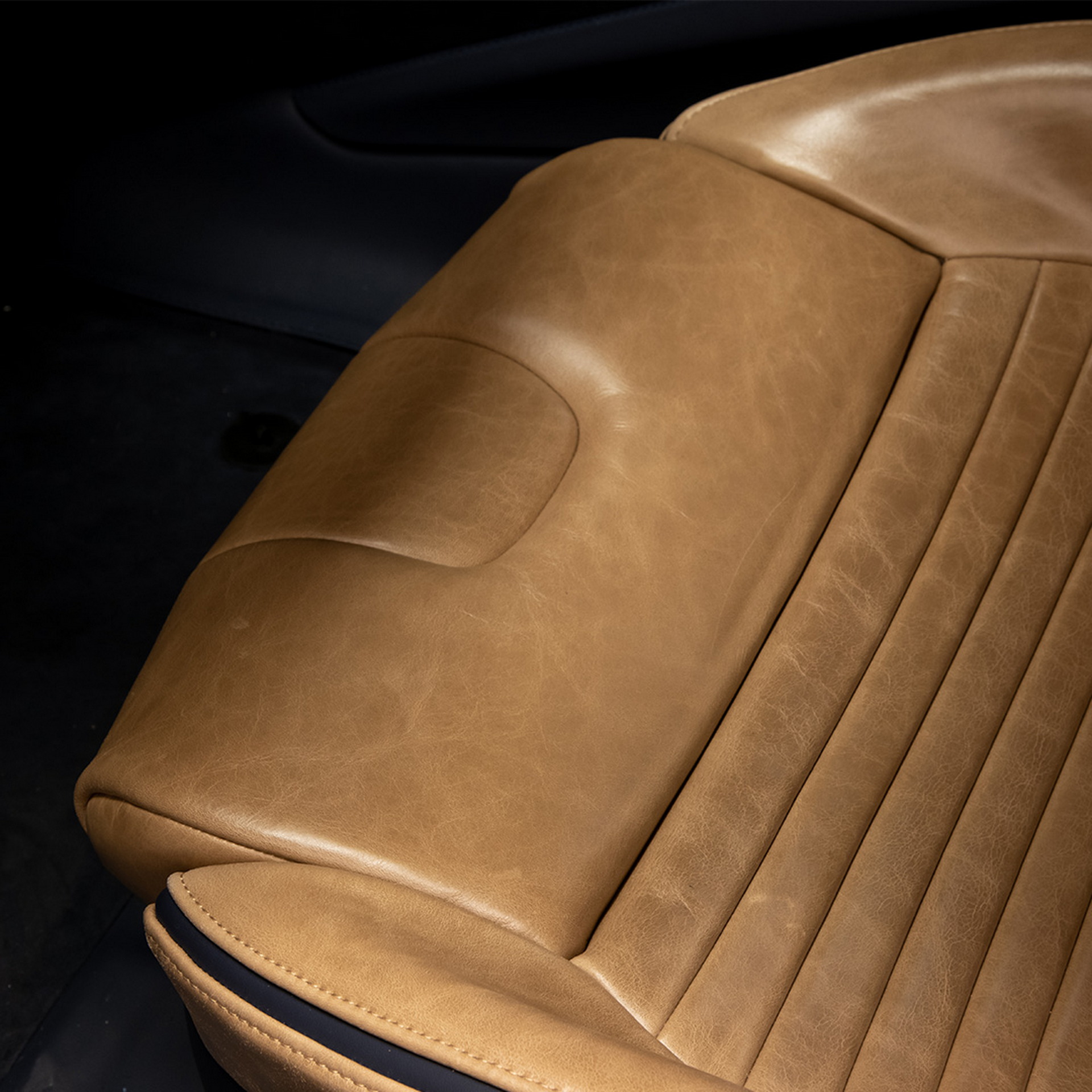 Gold-Over-Tan Ferrari SF90 Stradale Is Probably The Classiest Spec You’ll Ever See