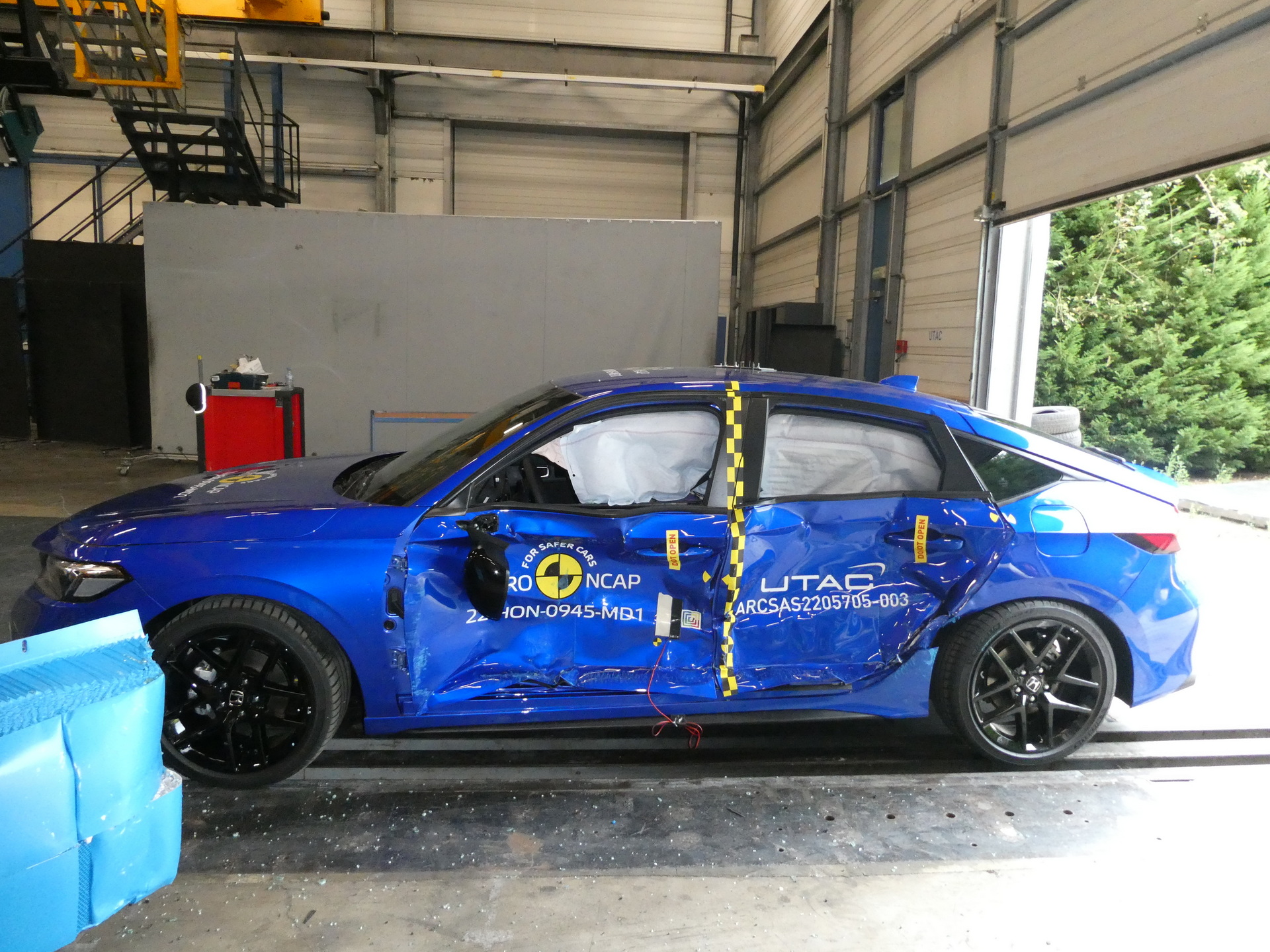 15 Cars Including The Hyundai Ioniq 6 And Tesla Model S Get A Perfect Score In Euro NCAP Crash Tests