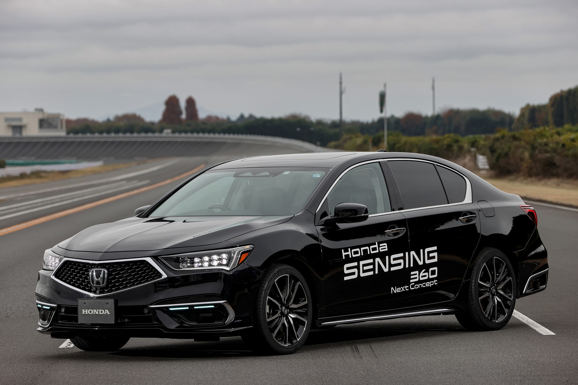 Honda Unveils Next-Gen Driver Assistance Tech, Will Embrace Hands-Free Driving