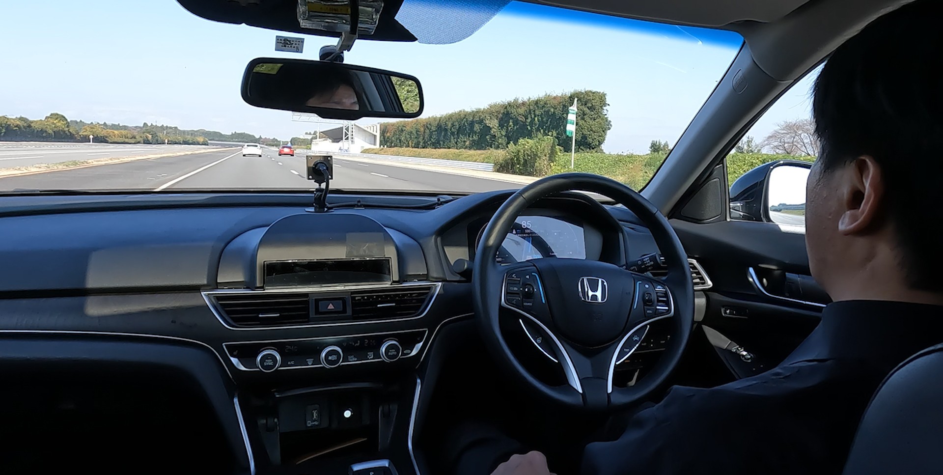 Honda Unveils Next-Gen Driver Assistance Tech, Will Embrace Hands-Free Driving