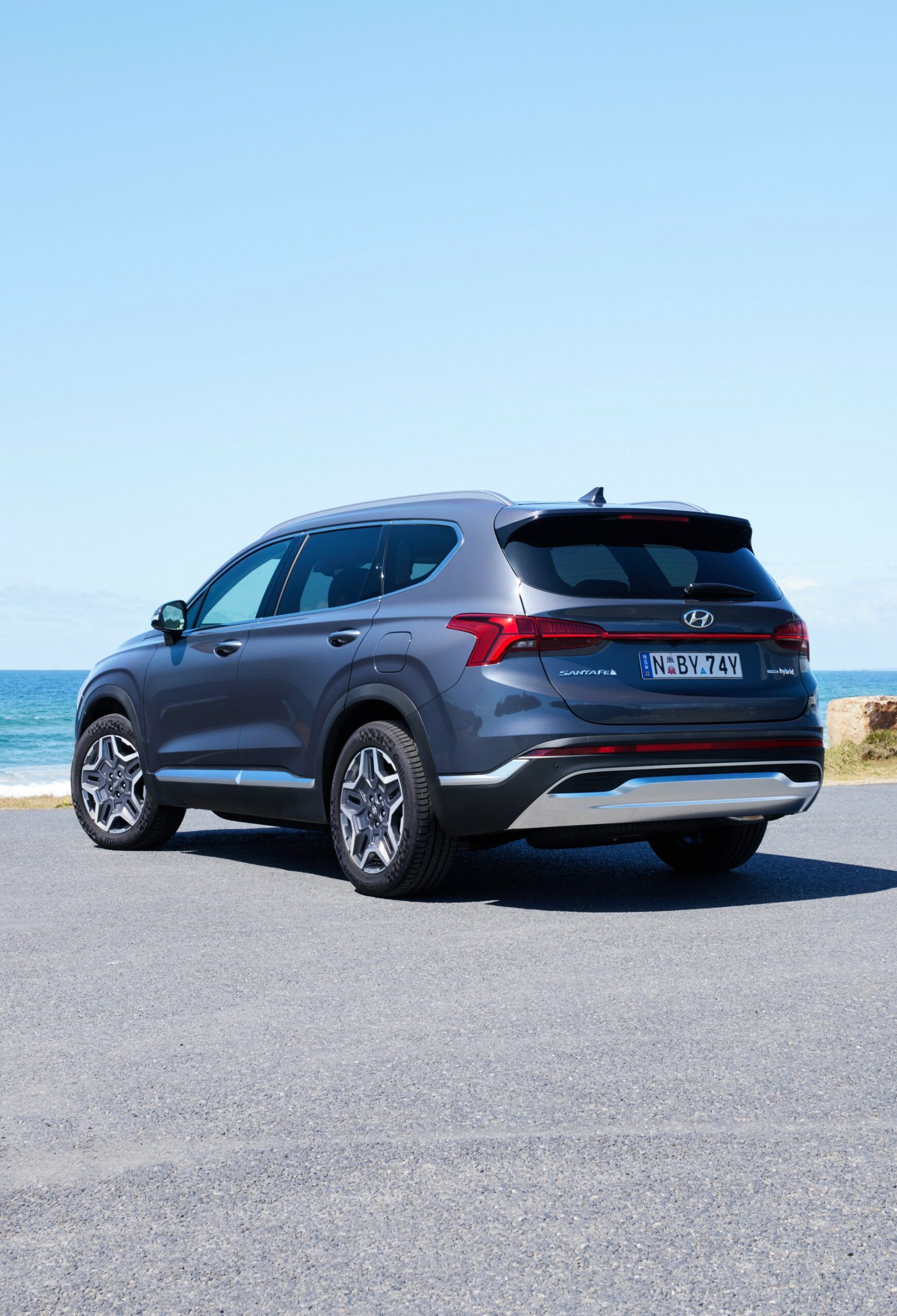 2023 Hyundai Santa Fe Hybrid Has More Torque Than 3.5-Liter V6 And More Power Than Turbo-Diesel