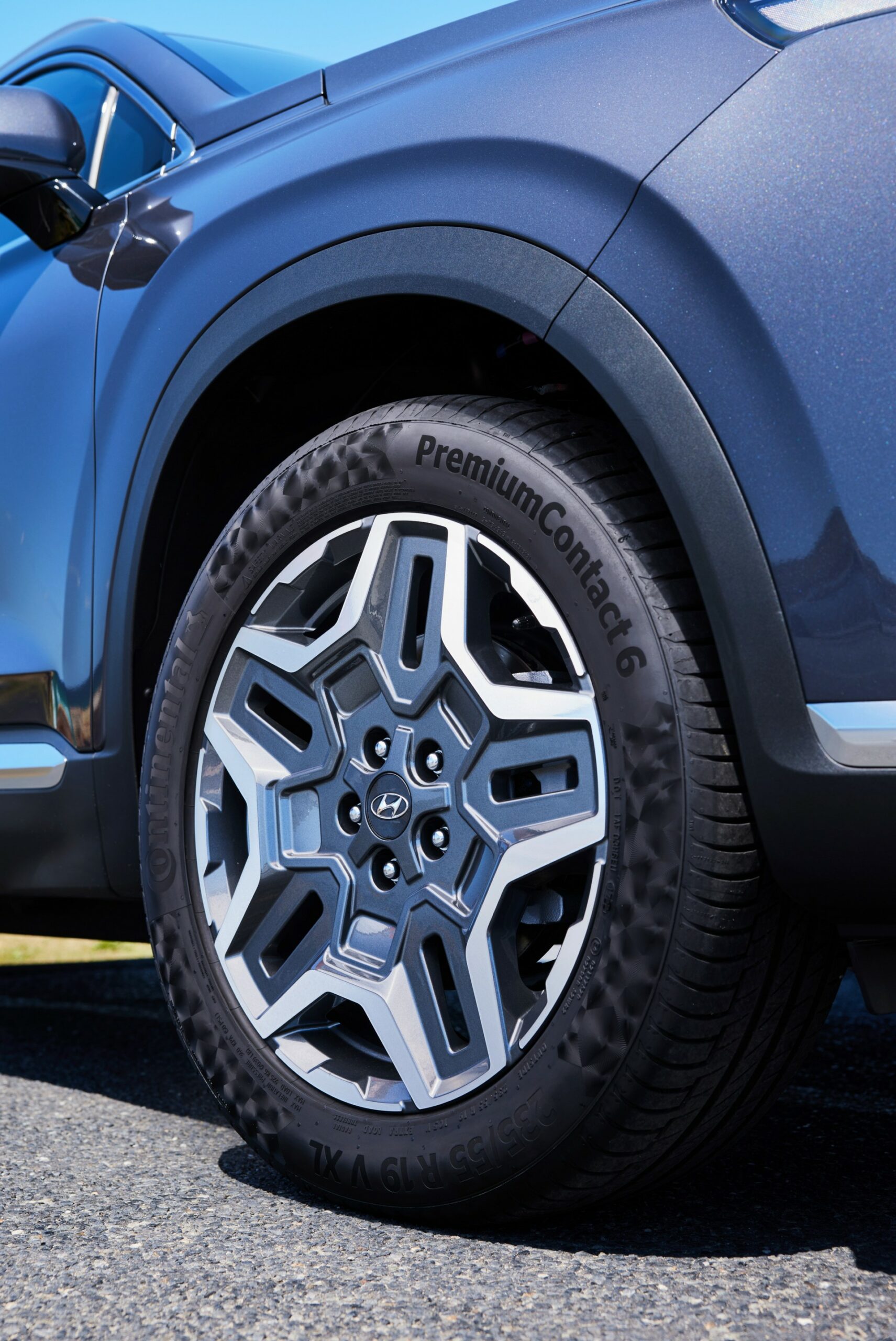 2023 Hyundai Santa Fe Hybrid Has More Torque Than 3.5-Liter V6 And More Power Than Turbo-Diesel