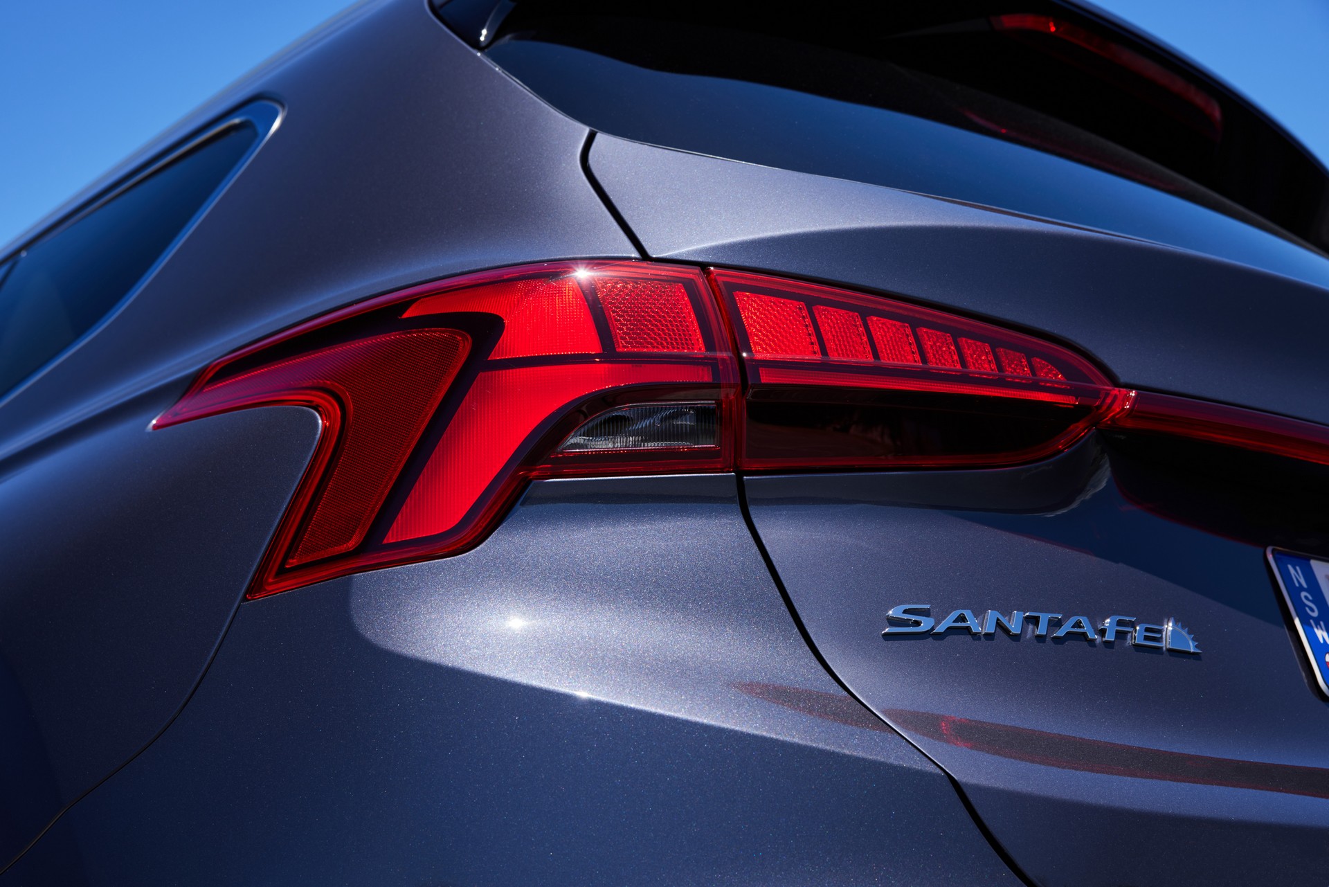 2023 Hyundai Santa Fe Hybrid Has More Torque Than 3.5-Liter V6 And More Power Than Turbo-Diesel