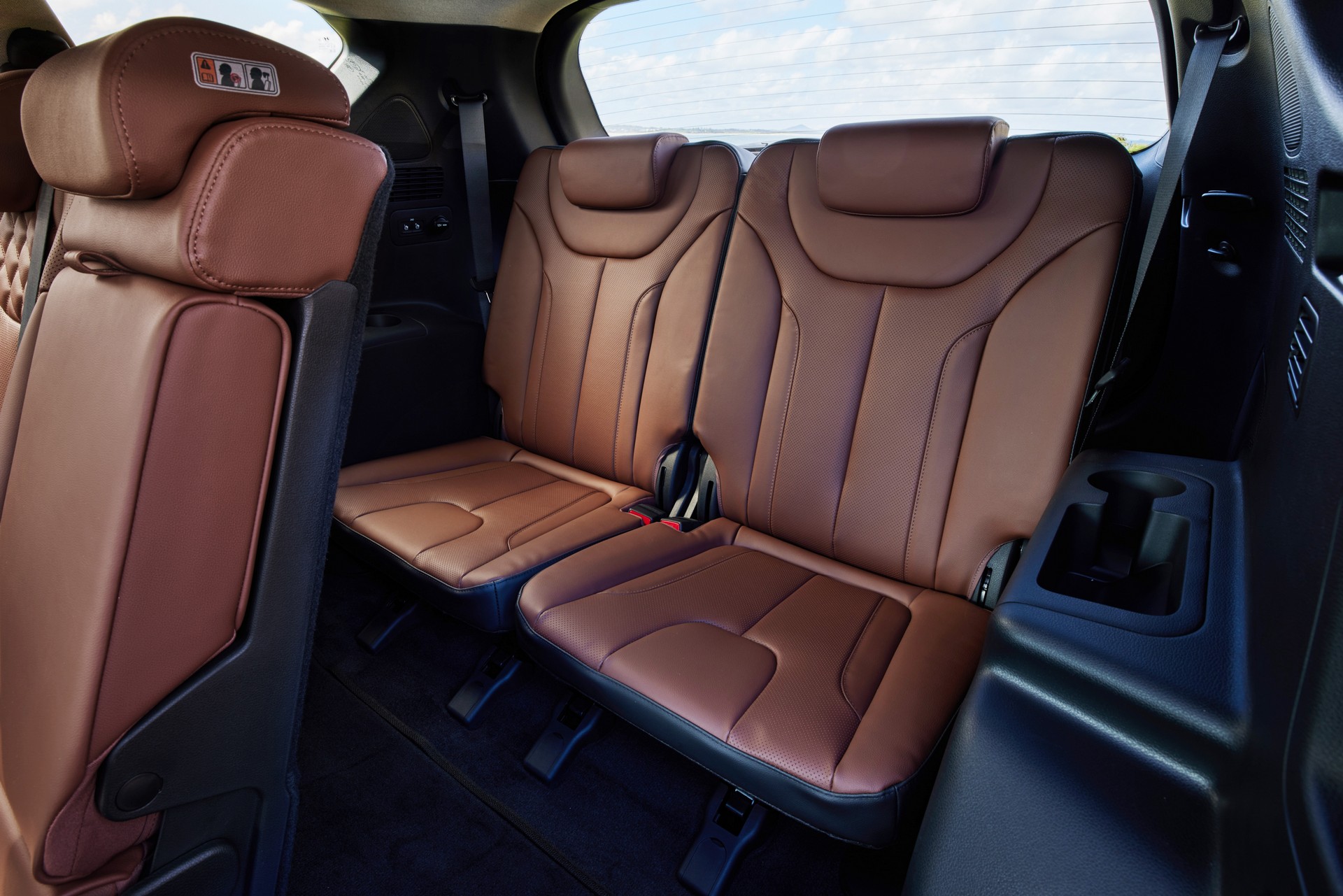 2023 Hyundai Santa Fe Hybrid Has More Torque Than 3.5-Liter V6 And More Power Than Turbo-Diesel