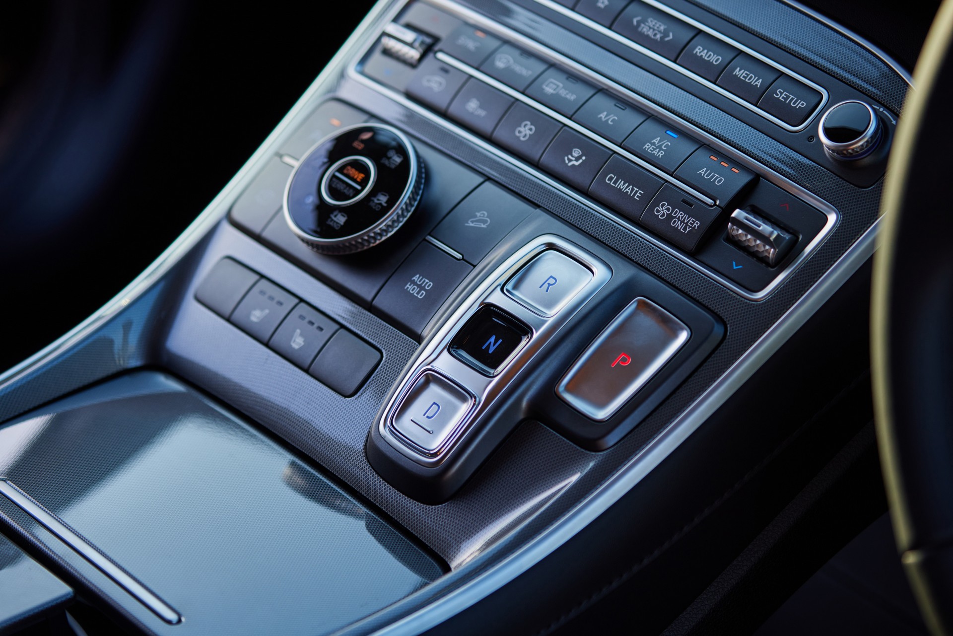 2023 Hyundai Santa Fe Hybrid Has More Torque Than 3.5-Liter V6 And More Power Than Turbo-Diesel