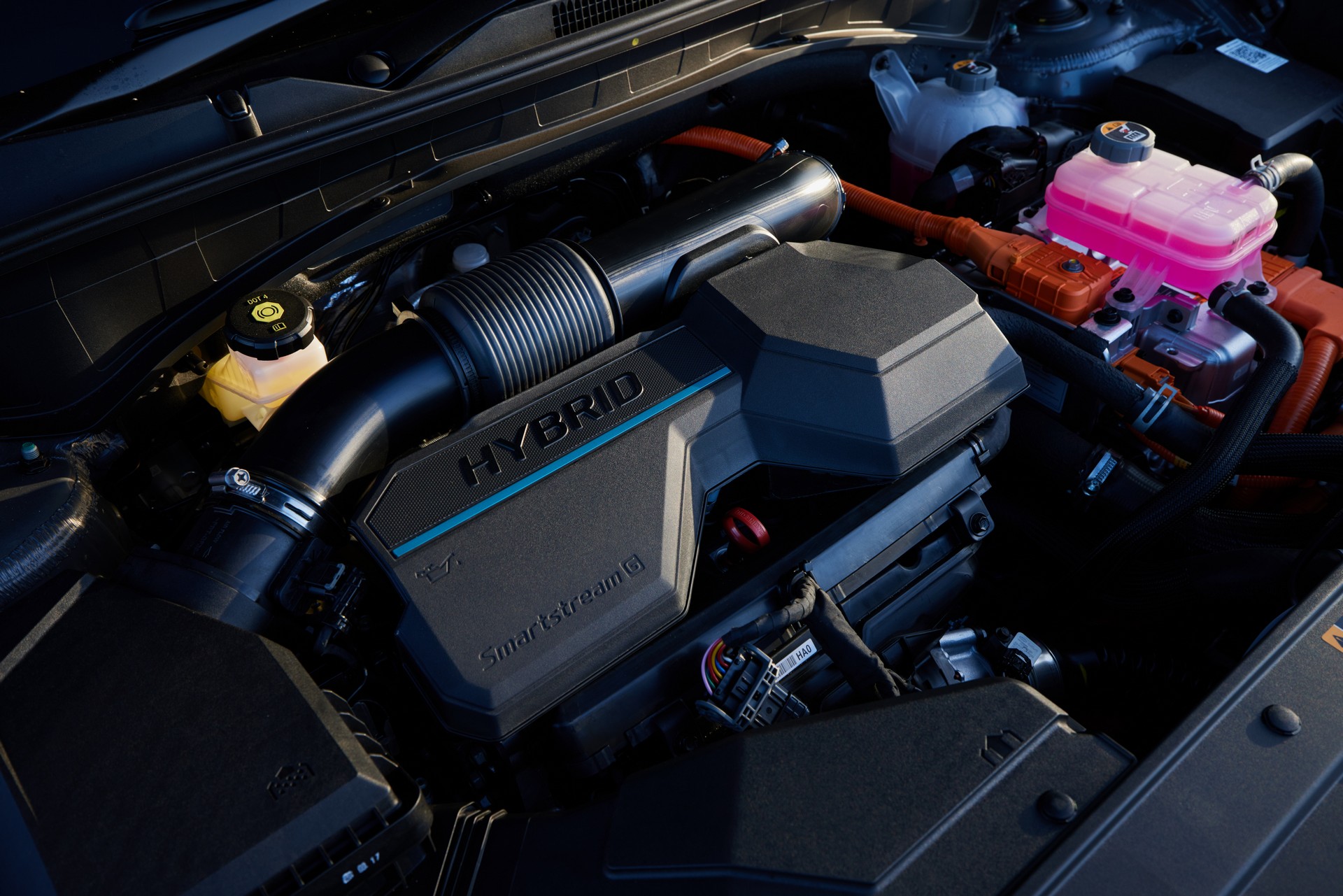 2023 Hyundai Santa Fe Hybrid Has More Torque Than 3.5-Liter V6 And More Power Than Turbo-Diesel