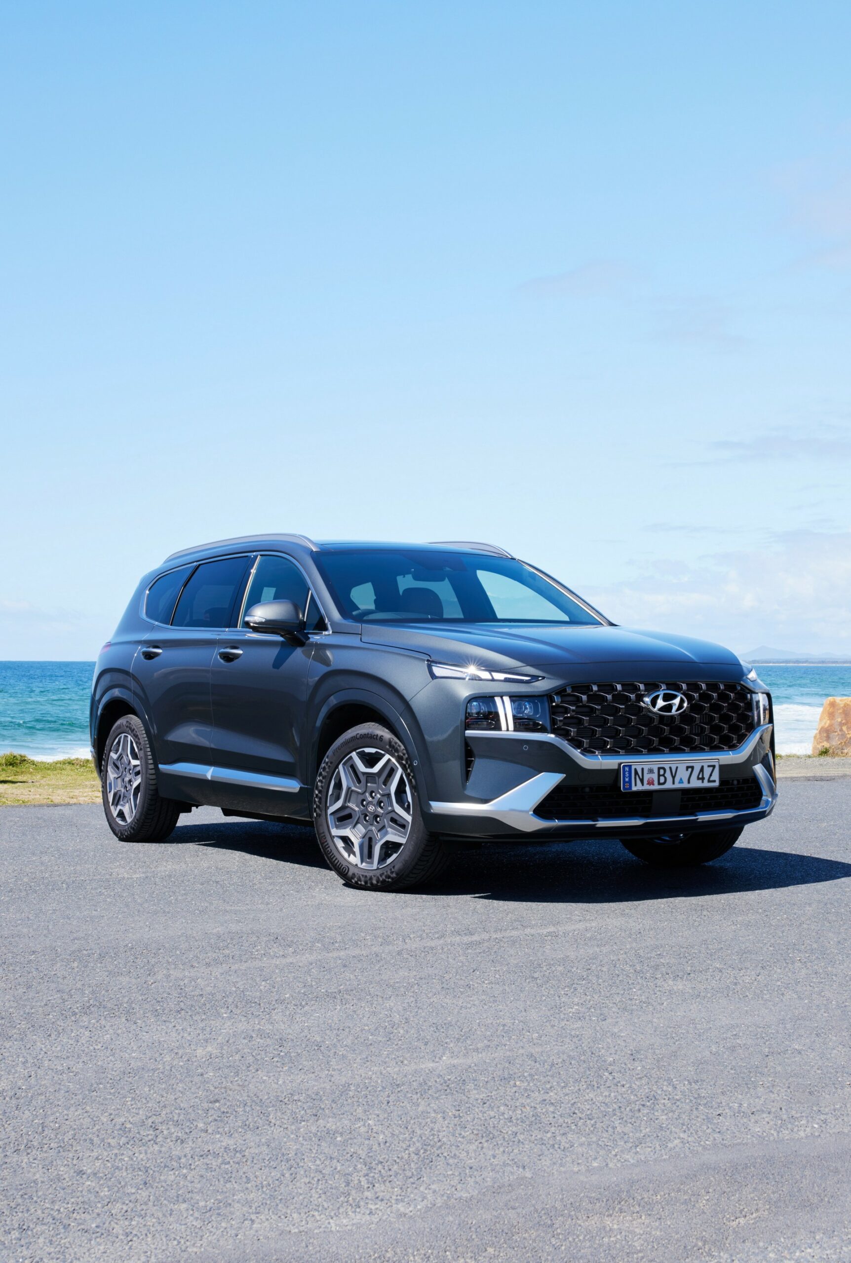 2023 Hyundai Santa Fe Hybrid Has More Torque Than 3.5-Liter V6 And More Power Than Turbo-Diesel
