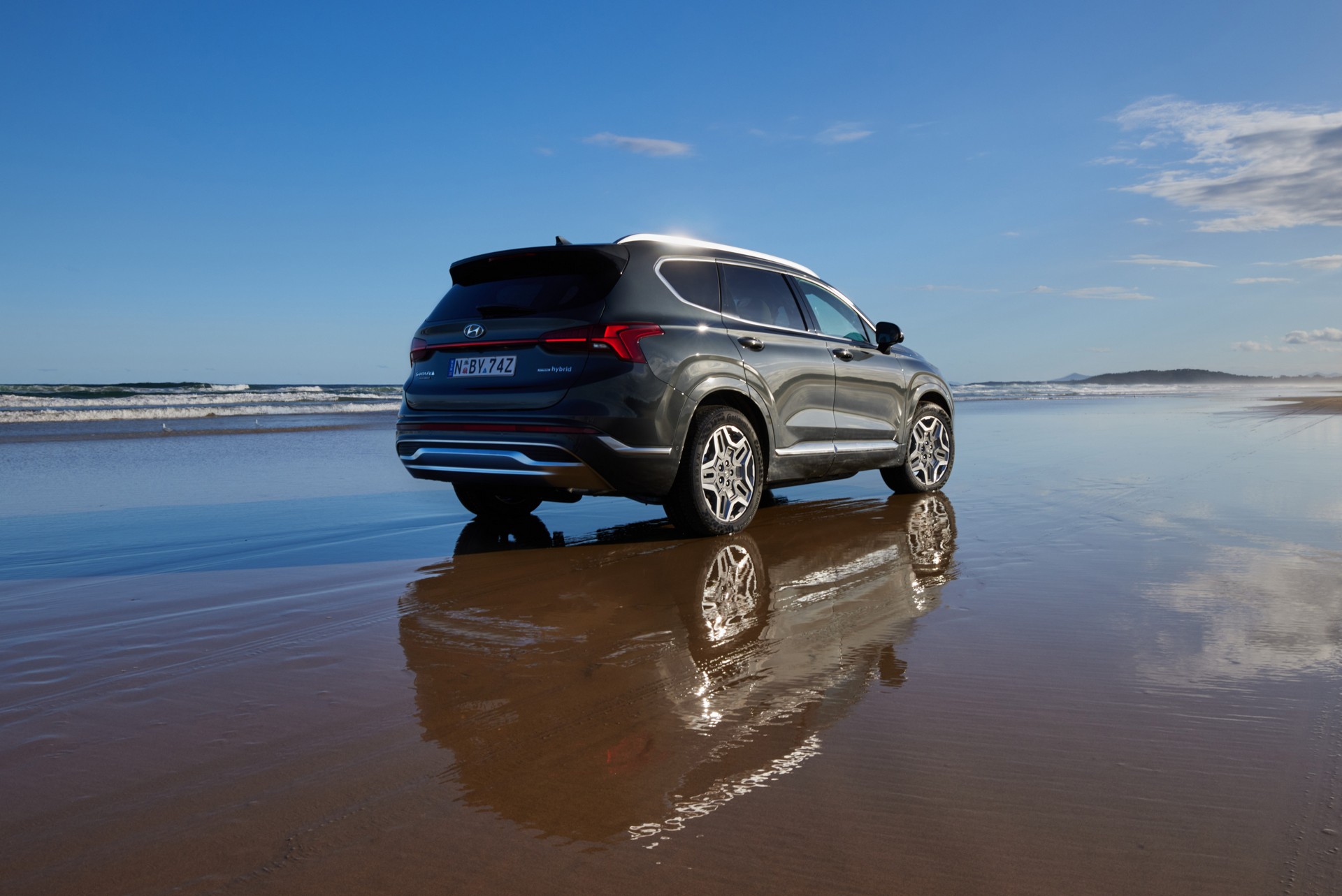 2023 Hyundai Santa Fe Hybrid Has More Torque Than 3.5-Liter V6 And More Power Than Turbo-Diesel