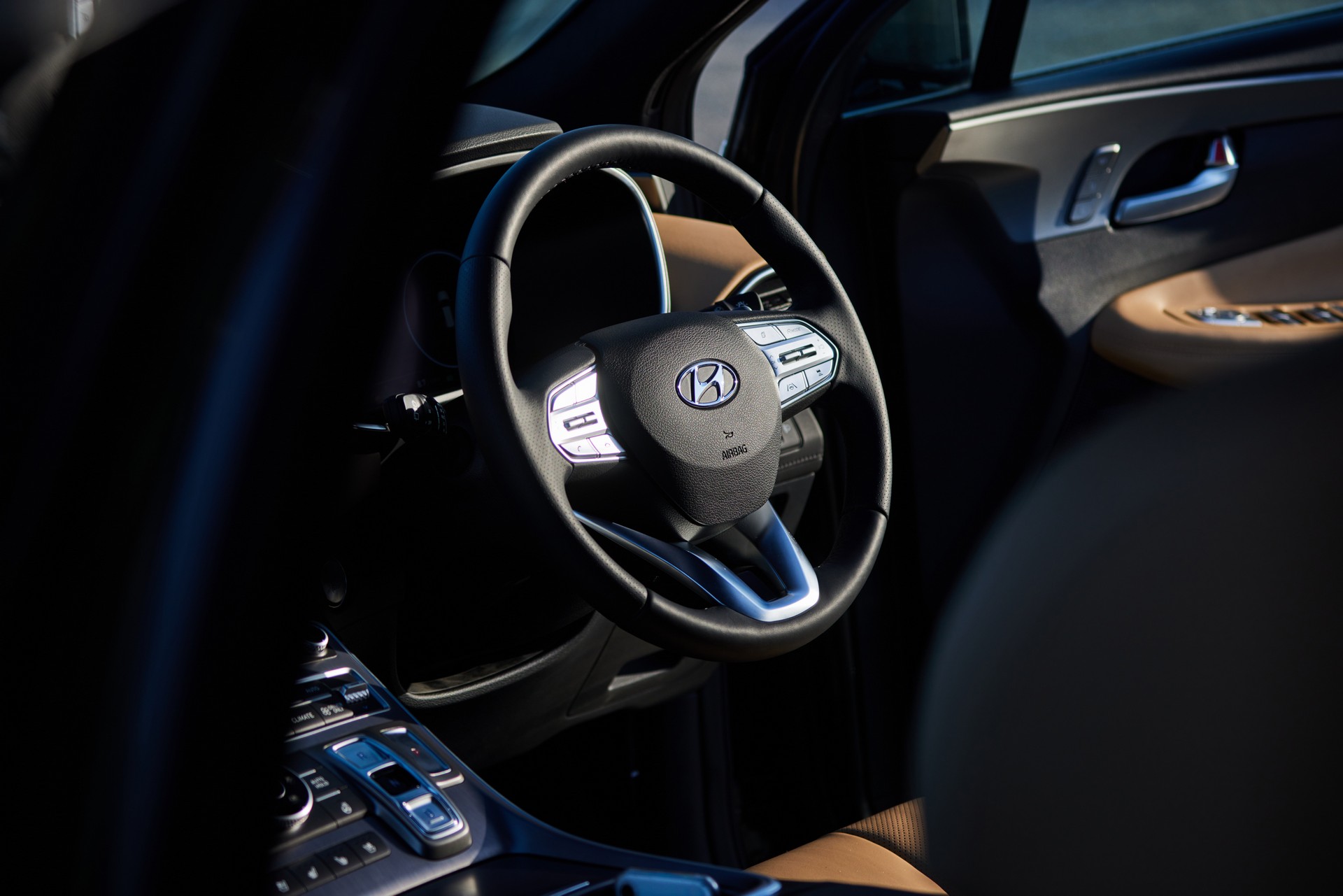 2023 Hyundai Santa Fe Hybrid Has More Torque Than 3.5-Liter V6 And More Power Than Turbo-Diesel