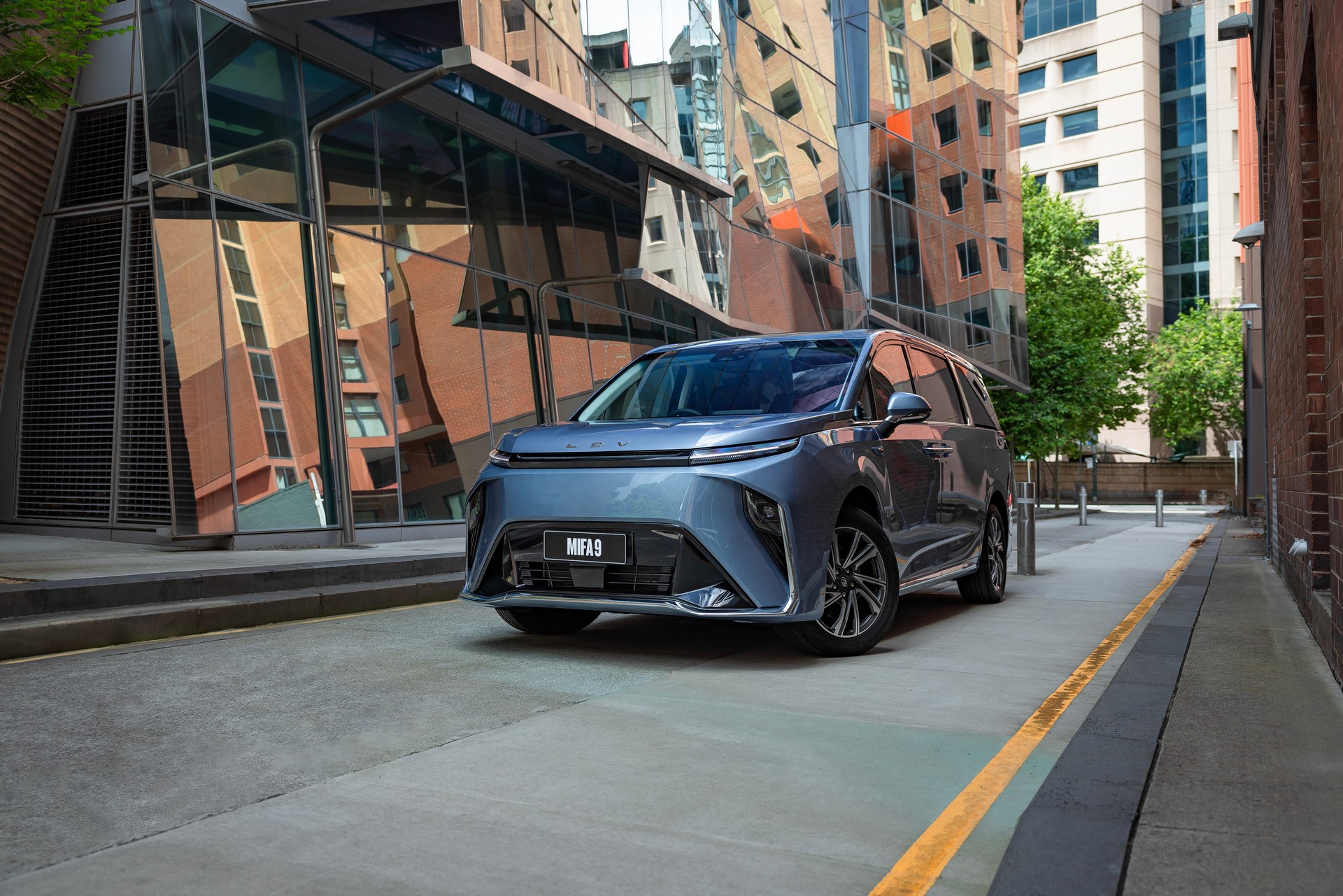 2023 LDV Mifa 9 Is Australia’s Newest Electric Luxury Minivan, Priced From AU$106,000