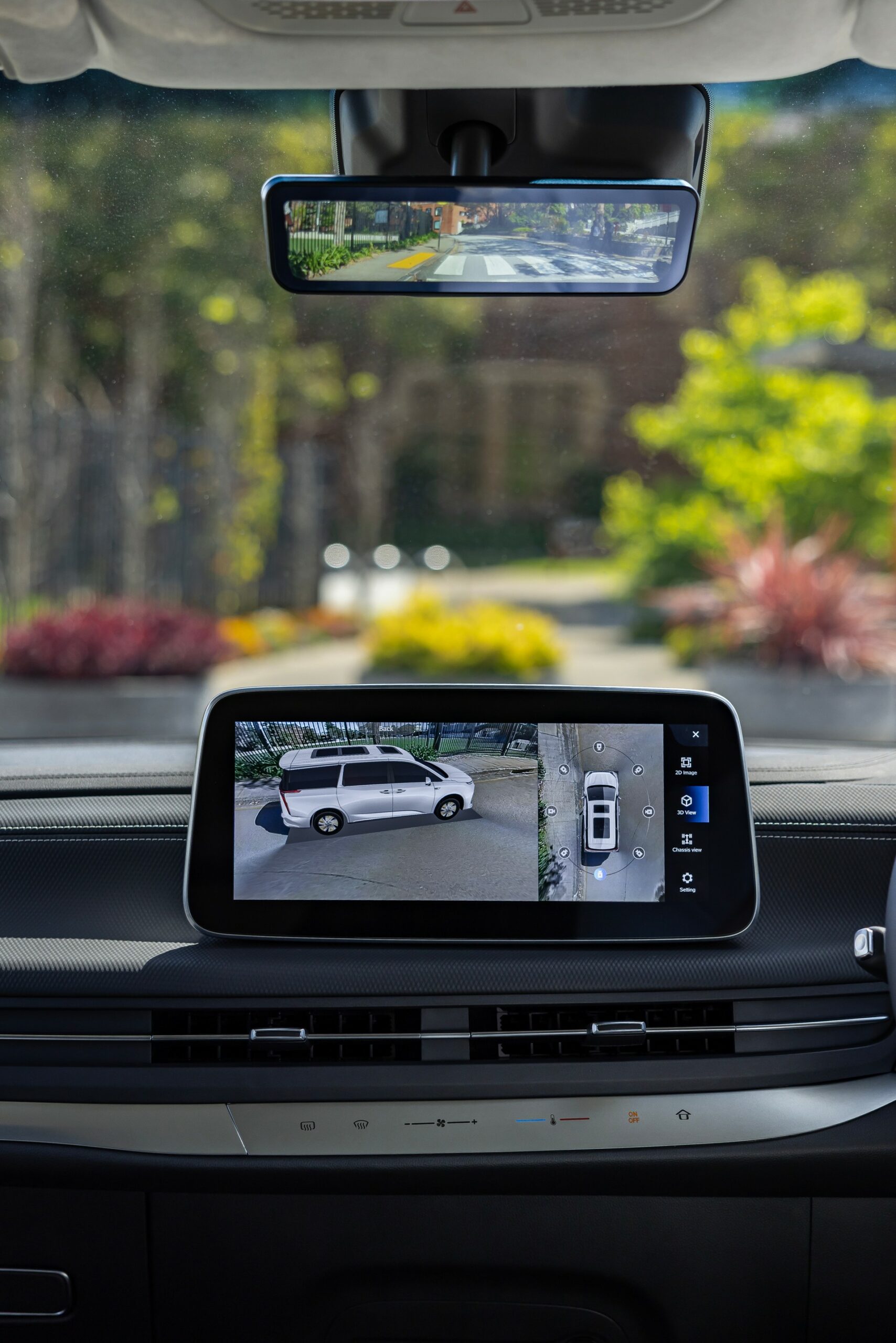 2023 LDV Mifa 9 Is Australia’s Newest Electric Luxury Minivan, Priced From AU$106,000