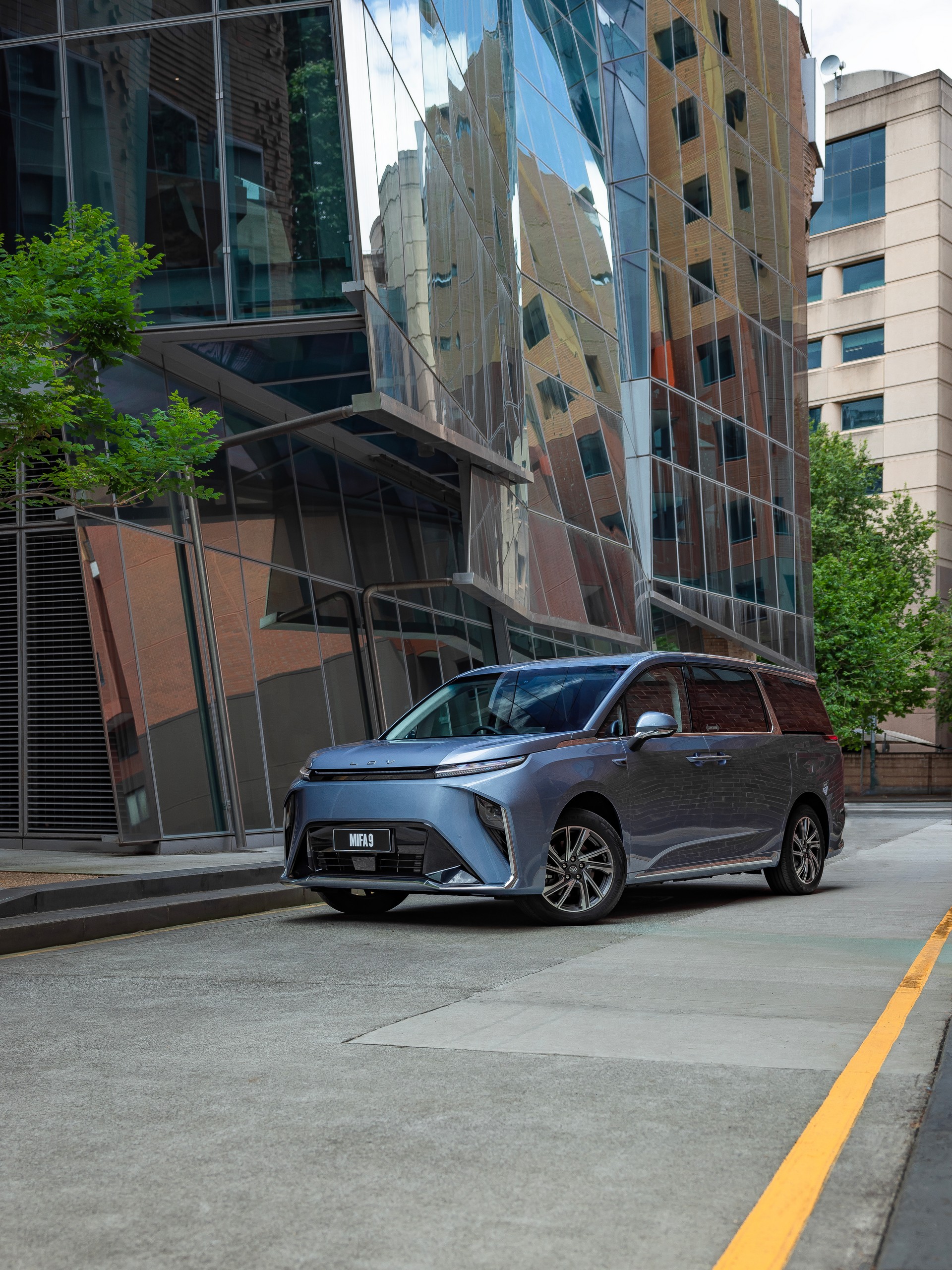 2023 LDV Mifa 9 Is Australia’s Newest Electric Luxury Minivan, Priced From AU$106,000