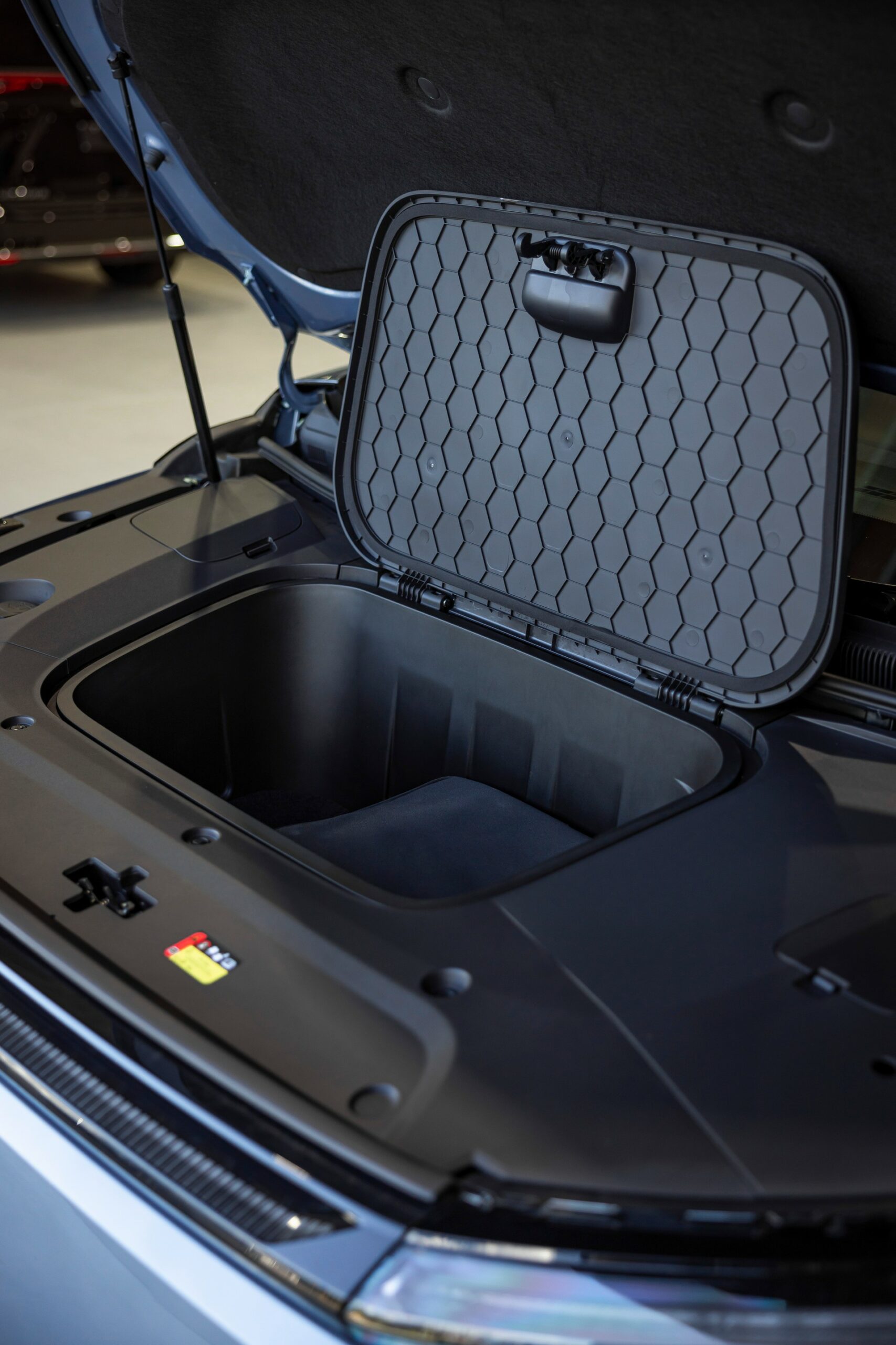 2023 LDV Mifa 9 Is Australia’s Newest Electric Luxury Minivan, Priced From AU$106,000