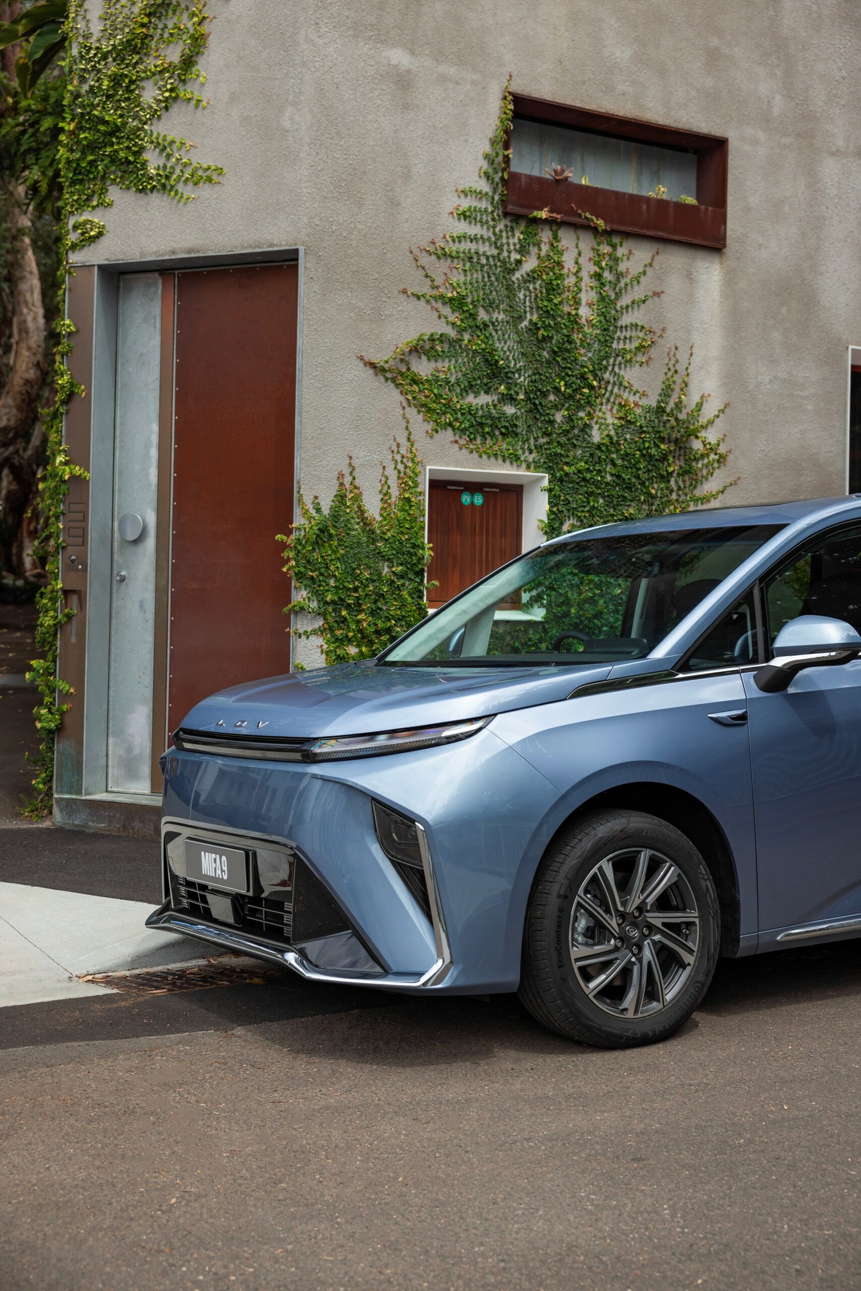 2023 LDV Mifa 9 Is Australia’s Newest Electric Luxury Minivan, Priced From AU$106,000