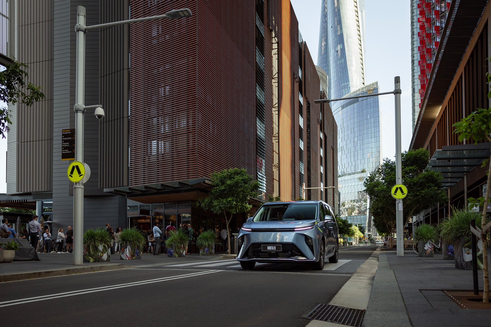 2023 LDV Mifa 9 Is Australia’s Newest Electric Luxury Minivan, Priced From AU$106,000